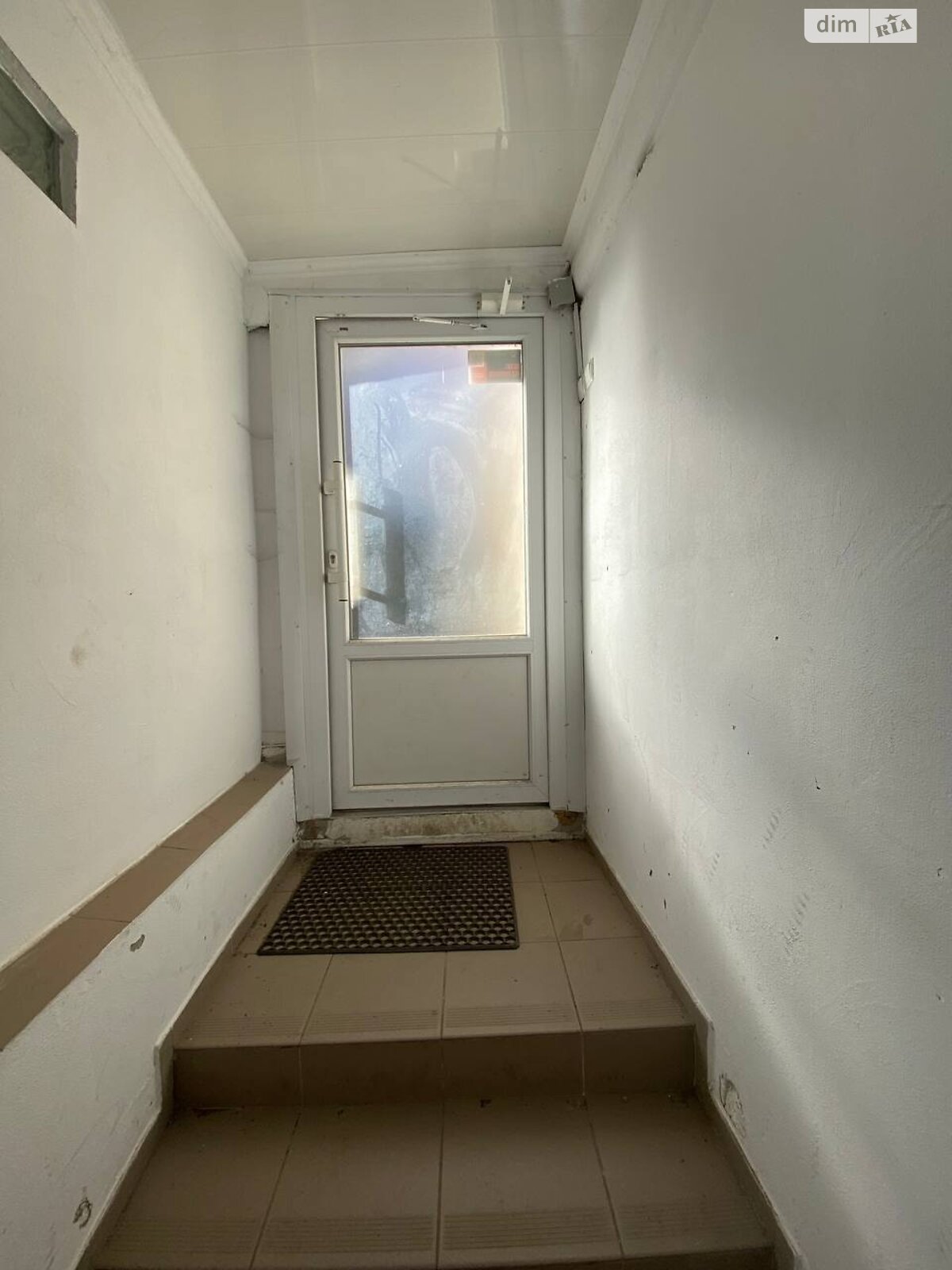 Коммерческое помещение в Тернополе, продажа по Старый Подол (Танцорова) улица 20, район Центр, цена: 120 000 долларов за объект фото 1 Коммерческое помещение в Тернополе, продажа по Старый Подол (Танцорова) улица 20, район Центр, цена: 120 000 долларов за объект фото 1