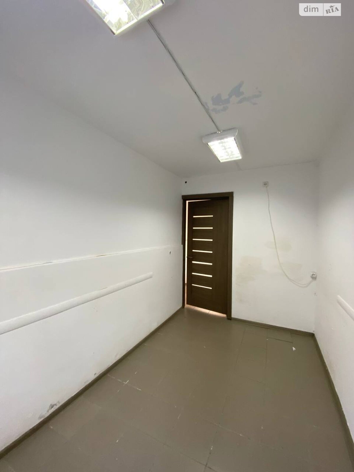 Коммерческое помещение в Тернополе, продажа по Старый Подол (Танцорова) улица 20, район Центр, цена: 120 000 долларов за объект фото 1 Коммерческое помещение в Тернополе, продажа по Старый Подол (Танцорова) улица 20, район Центр, цена: 120 000 долларов за объект фото 1