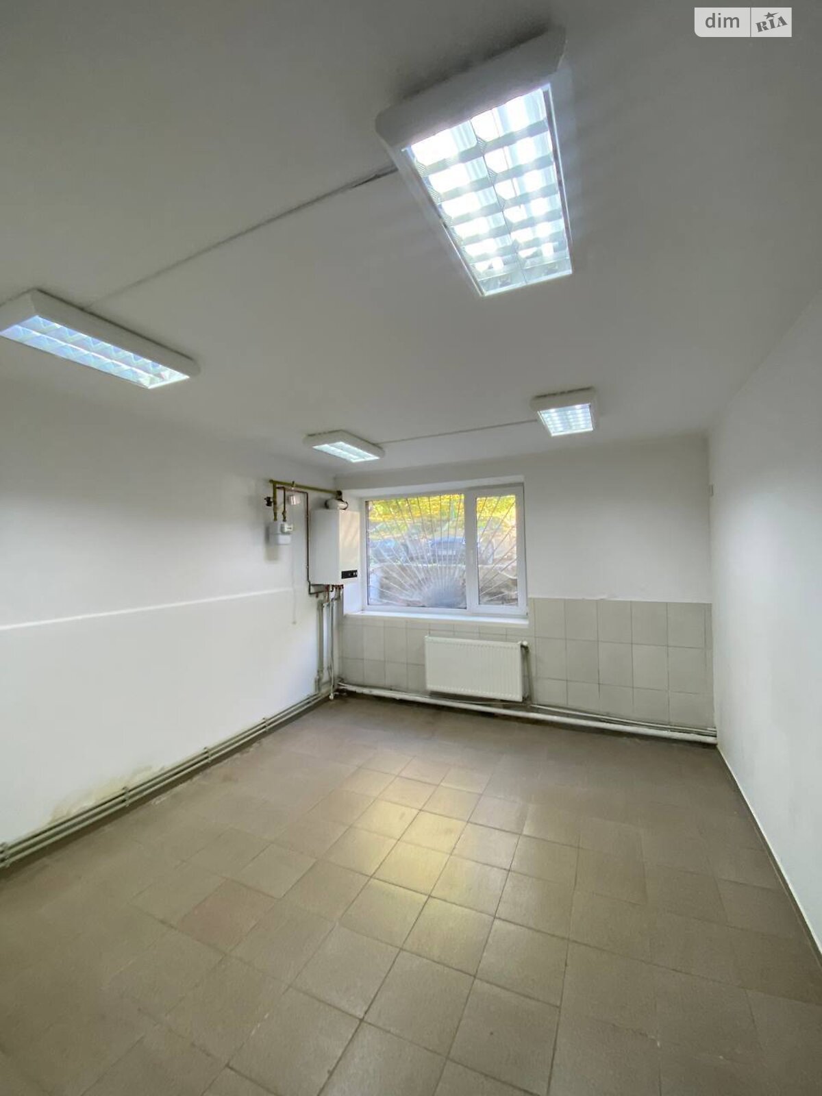 Коммерческое помещение в Тернополе, продажа по Старый Подол (Танцорова) улица 20, район Центр, цена: 120 000 долларов за объект фото 1 Коммерческое помещение в Тернополе, продажа по Старый Подол (Танцорова) улица 20, район Центр, цена: 120 000 долларов за объект фото 1