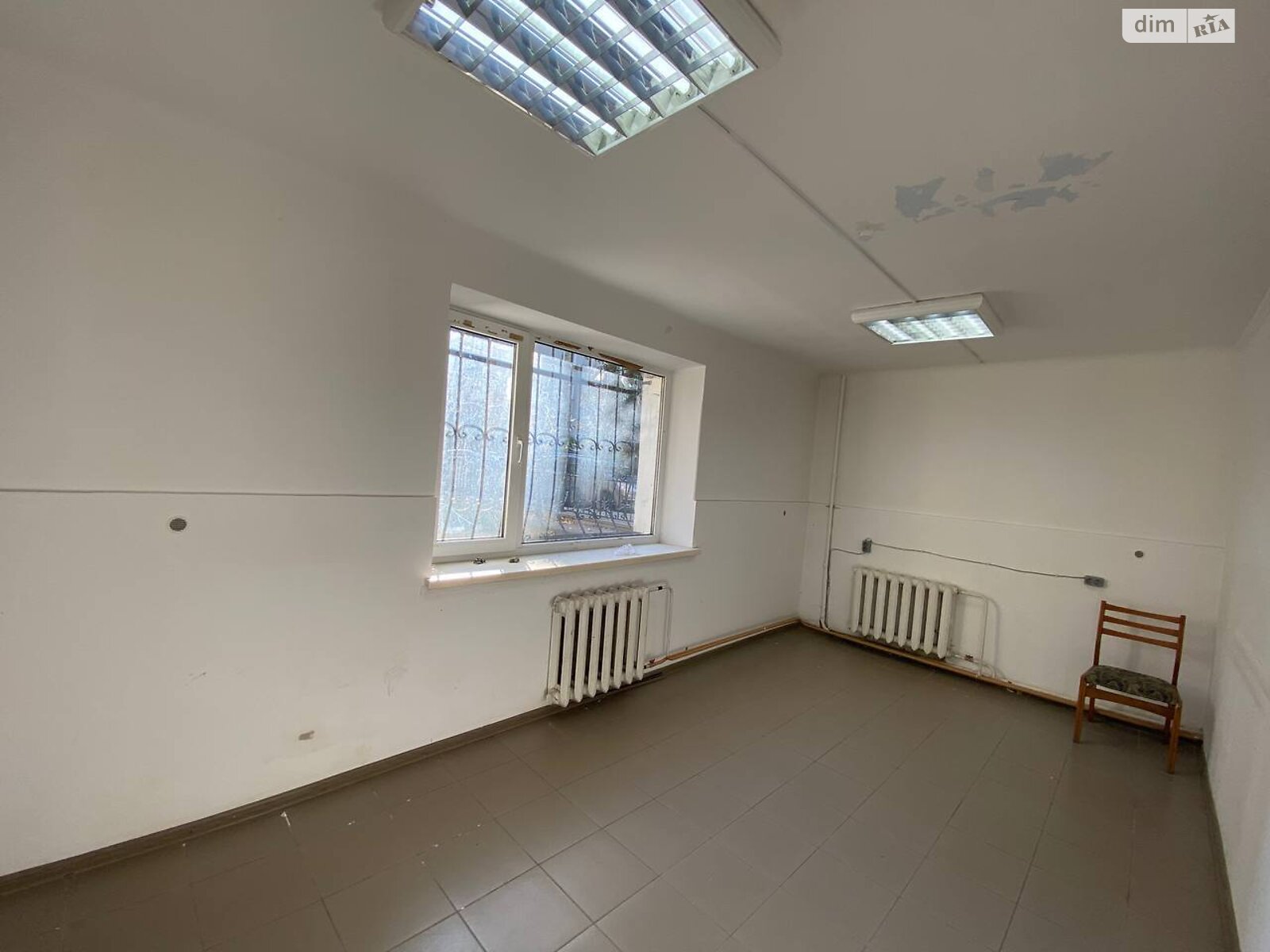 Комерційне приміщення в Тернополі, продаж по Старий Поділ (Танцорова) вулиця, район Центр, ціна: 120 000 доларів за об’єкт фото 1 Комерційне приміщення в Тернополі, продаж по Старий Поділ (Танцорова) вулиця, район Центр, ціна: 120 000 доларів за об’єкт фото 1