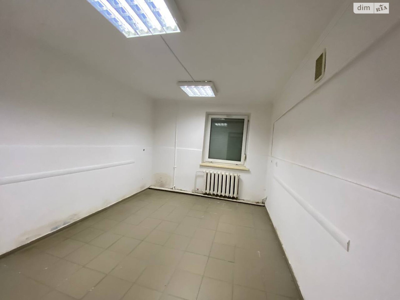 Комерційне приміщення в Тернополі, продаж по Старий Поділ (Танцорова) вулиця, район Центр, ціна: 120 000 доларів за об’єкт фото 1 Комерційне приміщення в Тернополі, продаж по Старий Поділ (Танцорова) вулиця, район Центр, ціна: 120 000 доларів за об’єкт фото 1