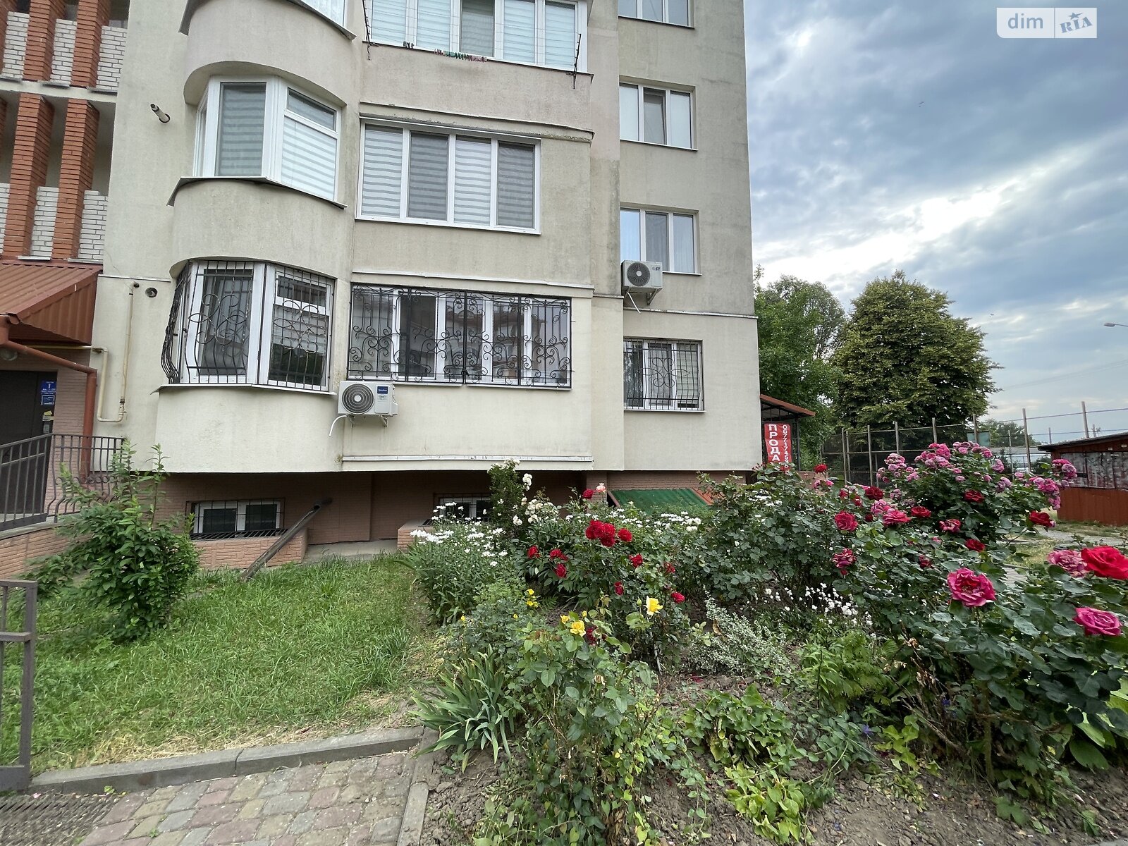 Коммерческое помещение в Тернополе, продажа по Довженко Александра улица 14, район Восточный, цена: 15 500 долларов за объект фото 1 Коммерческое помещение в Тернополе, продажа по Довженко Александра улица 14, район Восточный, цена: 15 500 долларов за объект фото 1