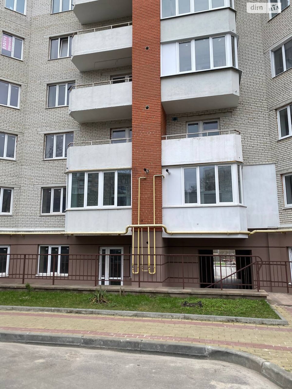 Комерційне приміщення в Тернополі, продаж по Довженка Олександра вулиця 26, район Східний, ціна: 35 400 доларів за об’єкт фото 1 Комерційне приміщення в Тернополі, продаж по Довженка Олександра вулиця 26, район Східний, ціна: 35 400 доларів за об’єкт фото 1