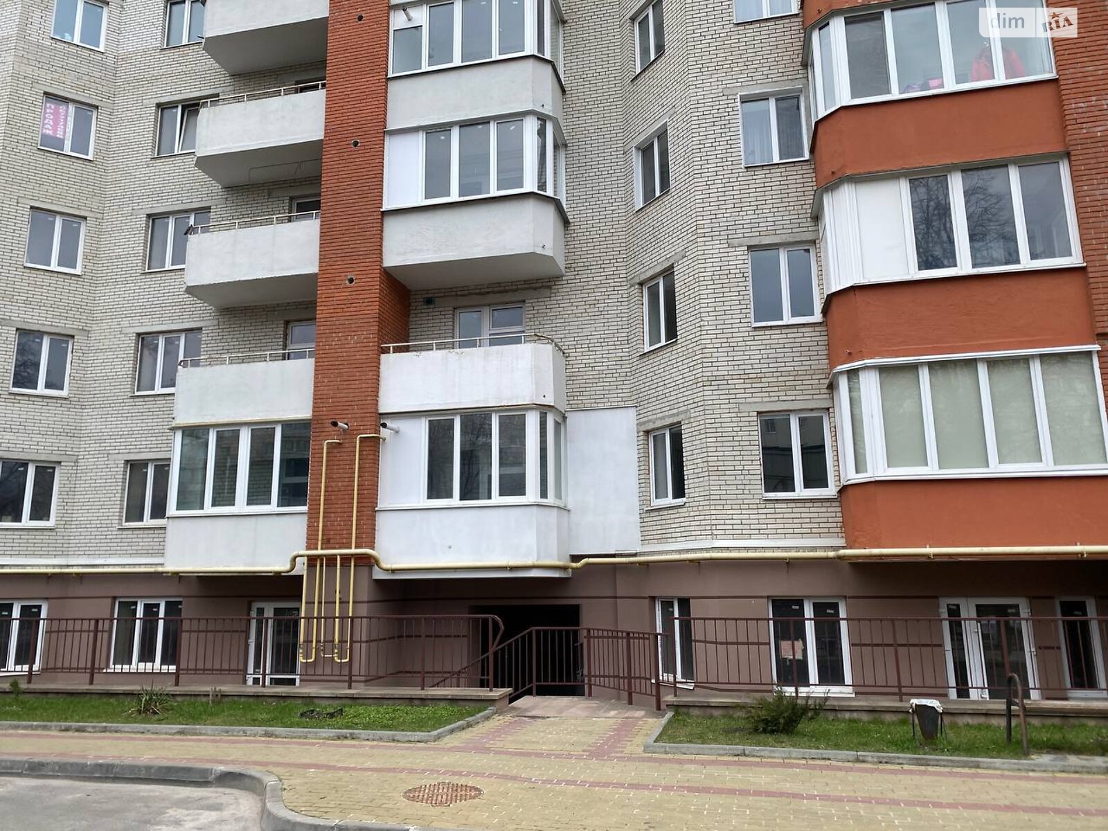 Комерційне приміщення в Тернополі, продаж по Довженка Олександра вулиця 26, район Східний, ціна: 23 760 доларів за об’єкт фото 1 Комерційне приміщення в Тернополі, продаж по Довженка Олександра вулиця 26, район Східний, ціна: 23 760 доларів за об’єкт фото 1