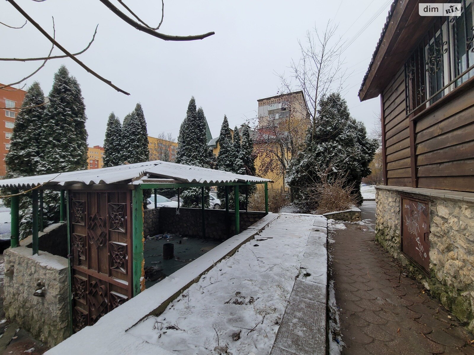 Коммерческое помещение в Тернополе, продажа по ул. Лепкого Богдана, район Ювилейный, цена: 56 000 долларов за объект фото 1 Коммерческое помещение в Тернополе, продажа по ул. Лепкого Богдана, район Ювилейный, цена: 56 000 долларов за объект фото 1