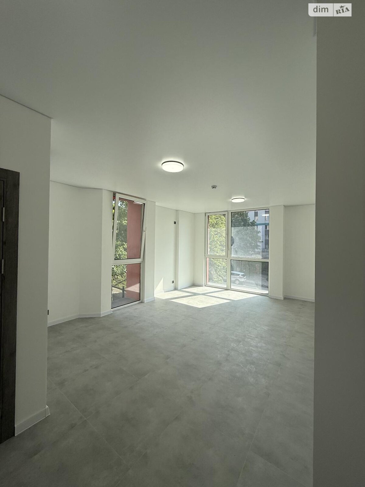 Комерційне приміщення в Тернополі, продаж по Львівська Бічна вулиця, район Загребелля, ціна: 29 000 доларів за об’єкт фото 1 Комерційне приміщення в Тернополі, продаж по Львівська Бічна вулиця, район Загребелля, ціна: 29 000 доларів за об’єкт фото 1