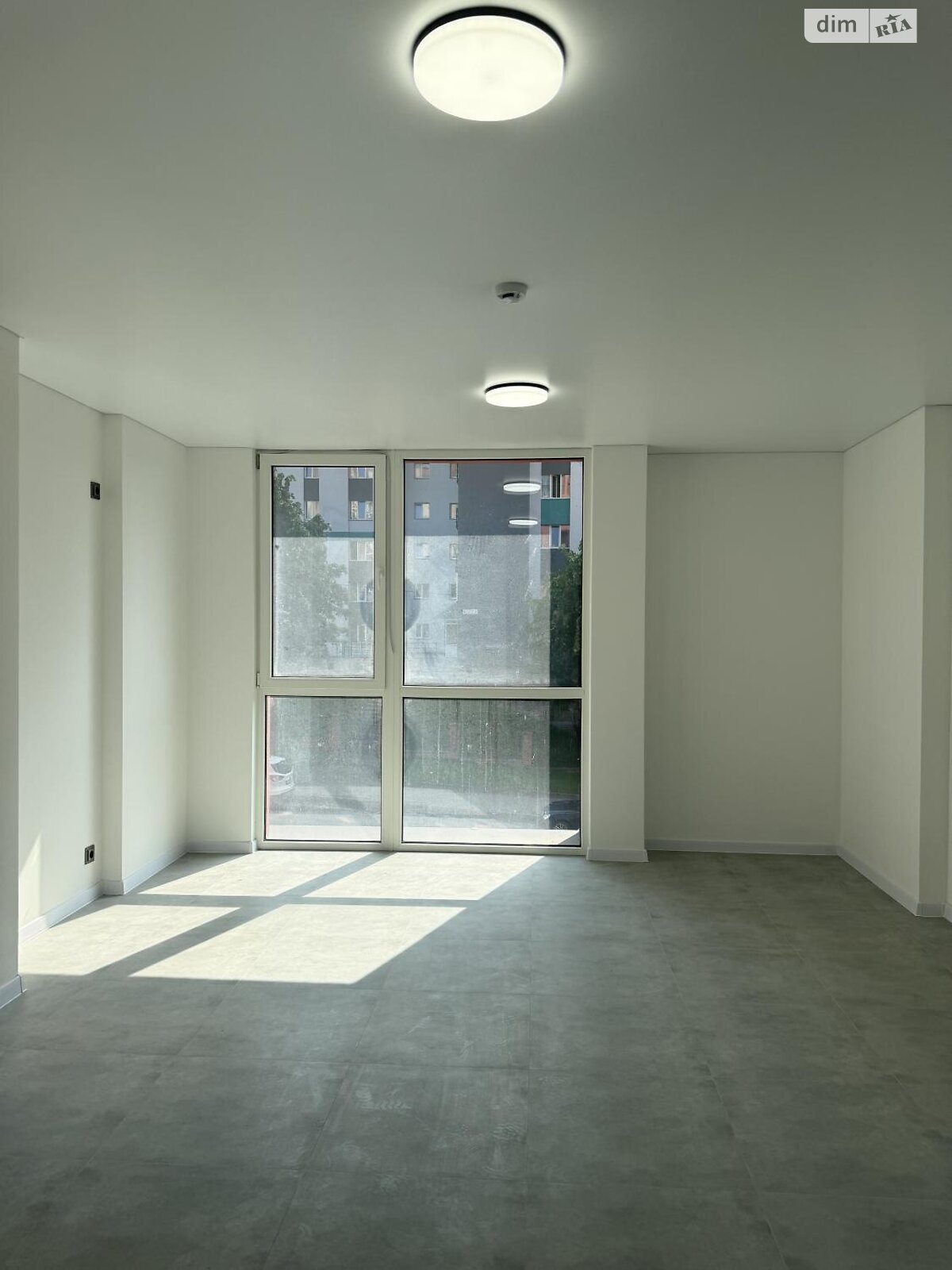 Комерційне приміщення в Тернополі, продаж по Львівська Бічна вулиця, район Загребелля, ціна: 29 000 доларів за об’єкт фото 1 Комерційне приміщення в Тернополі, продаж по Львівська Бічна вулиця, район Загребелля, ціна: 29 000 доларів за об’єкт фото 1