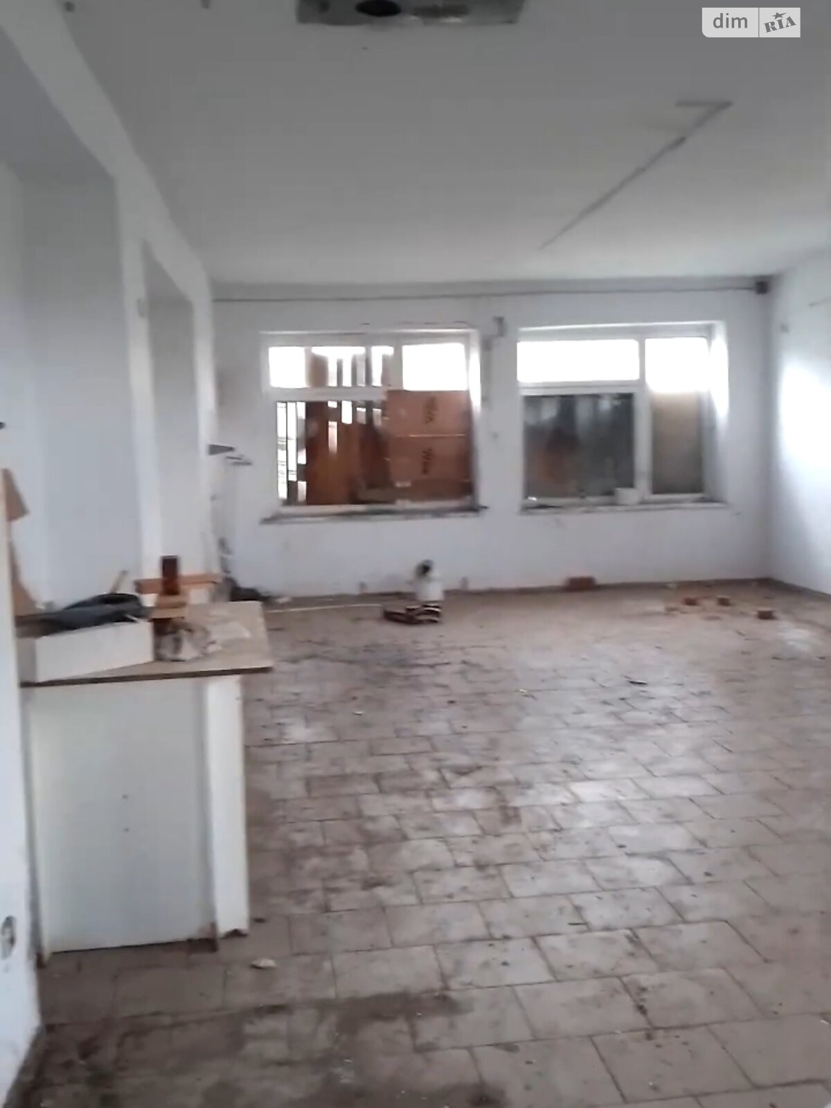 Комерційне приміщення в Тростянці, продаж по Машинобудівна вулиця, район Тростянець, ціна: 60 000 доларів за об’єкт фото 1