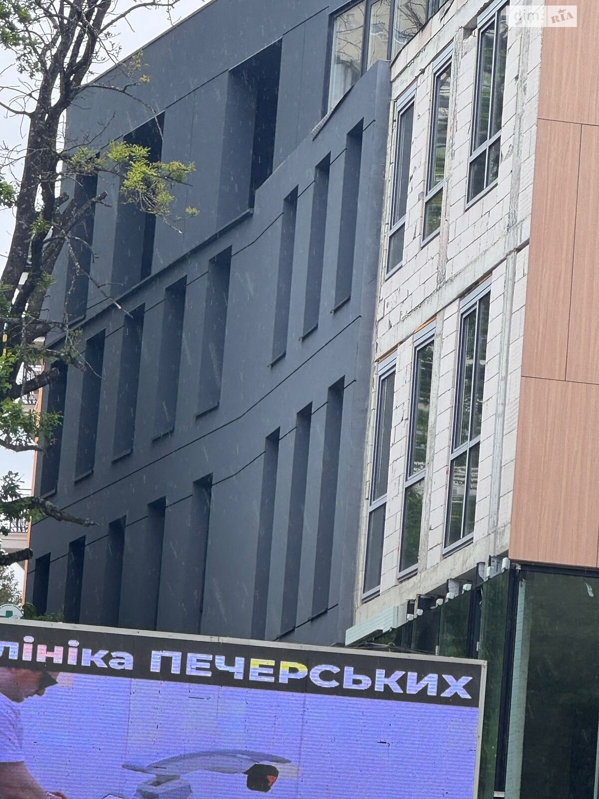 Комерційне приміщення в Трускавці, Теодора Торосевича бульвар 8, ціна продажу: 64 800 доларів за об’єкт фото 1 Комерційне приміщення в Трускавці, Теодора Торосевича бульвар 8, ціна продажу: 64 800 доларів за об’єкт фото 1