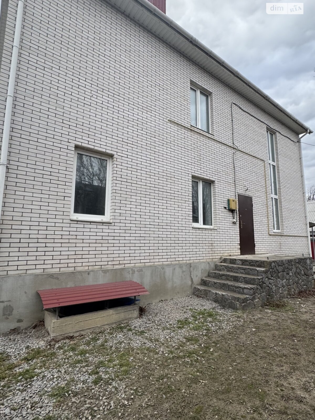 Комерційне приміщення в Турбовом, вул. Маяковського, ціна продажу: 95 000 доларів за об’єкт фото 1 Комерційне приміщення в Турбовом, вул. Маяковського, ціна продажу: 95 000 доларів за об’єкт фото 1