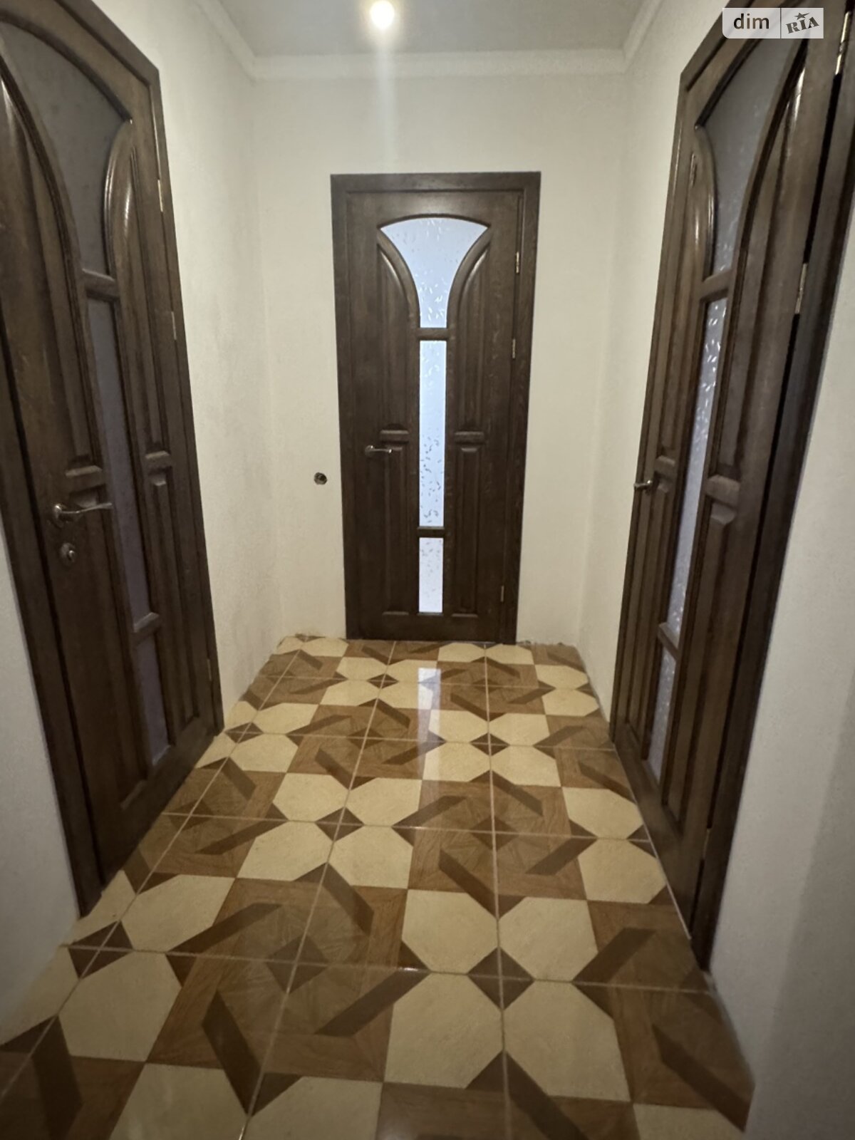 Комерційне приміщення в Турбовом, вул. Маяковського, ціна продажу: 95 000 доларів за об’єкт фото 1 Комерційне приміщення в Турбовом, вул. Маяковського, ціна продажу: 95 000 доларів за об’єкт фото 1