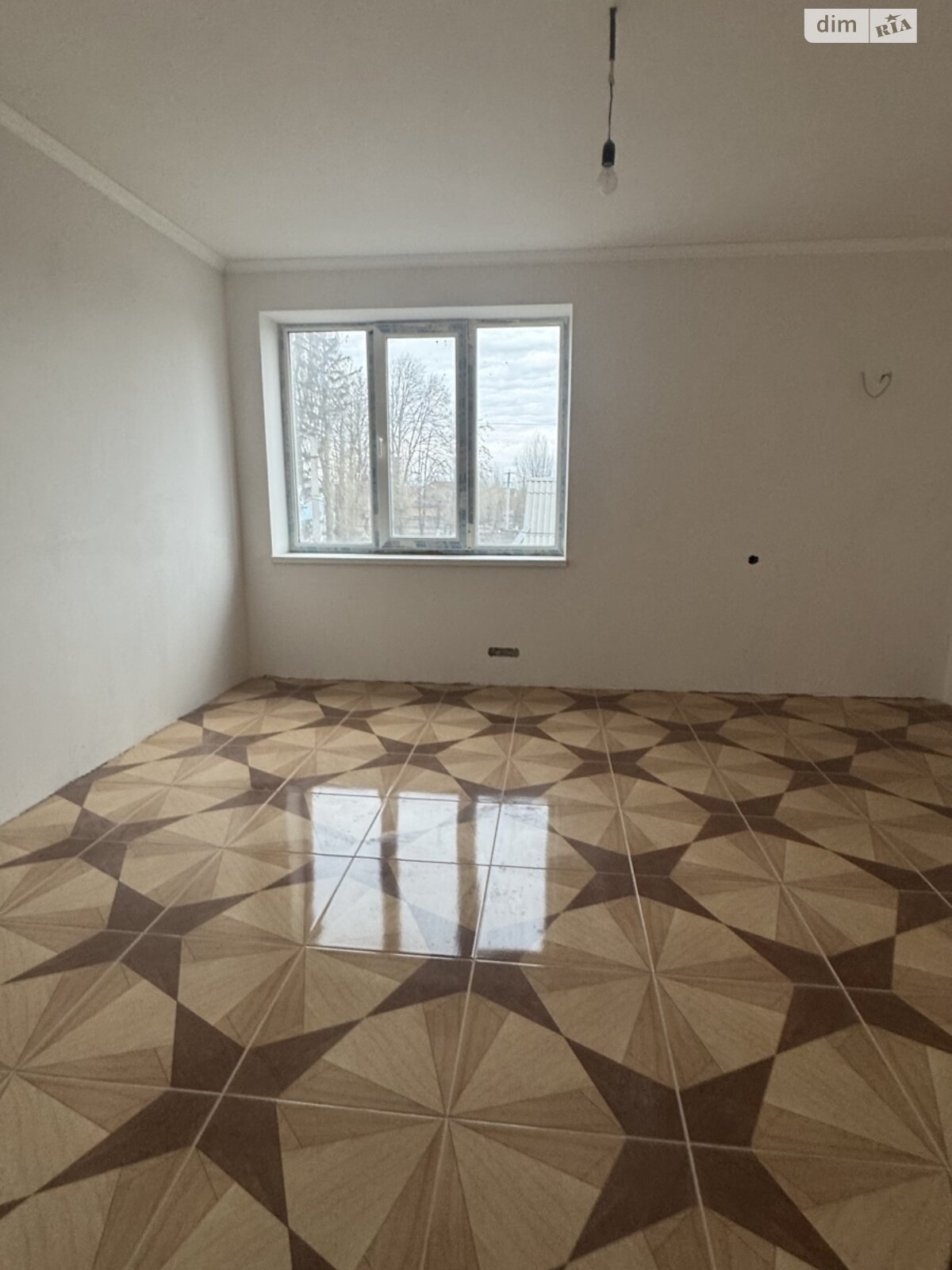 Комерційне приміщення в Турбовом, вул. Маяковського, ціна продажу: 95 000 доларів за об’єкт фото 1 Комерційне приміщення в Турбовом, вул. Маяковського, ціна продажу: 95 000 доларів за об’єкт фото 1
