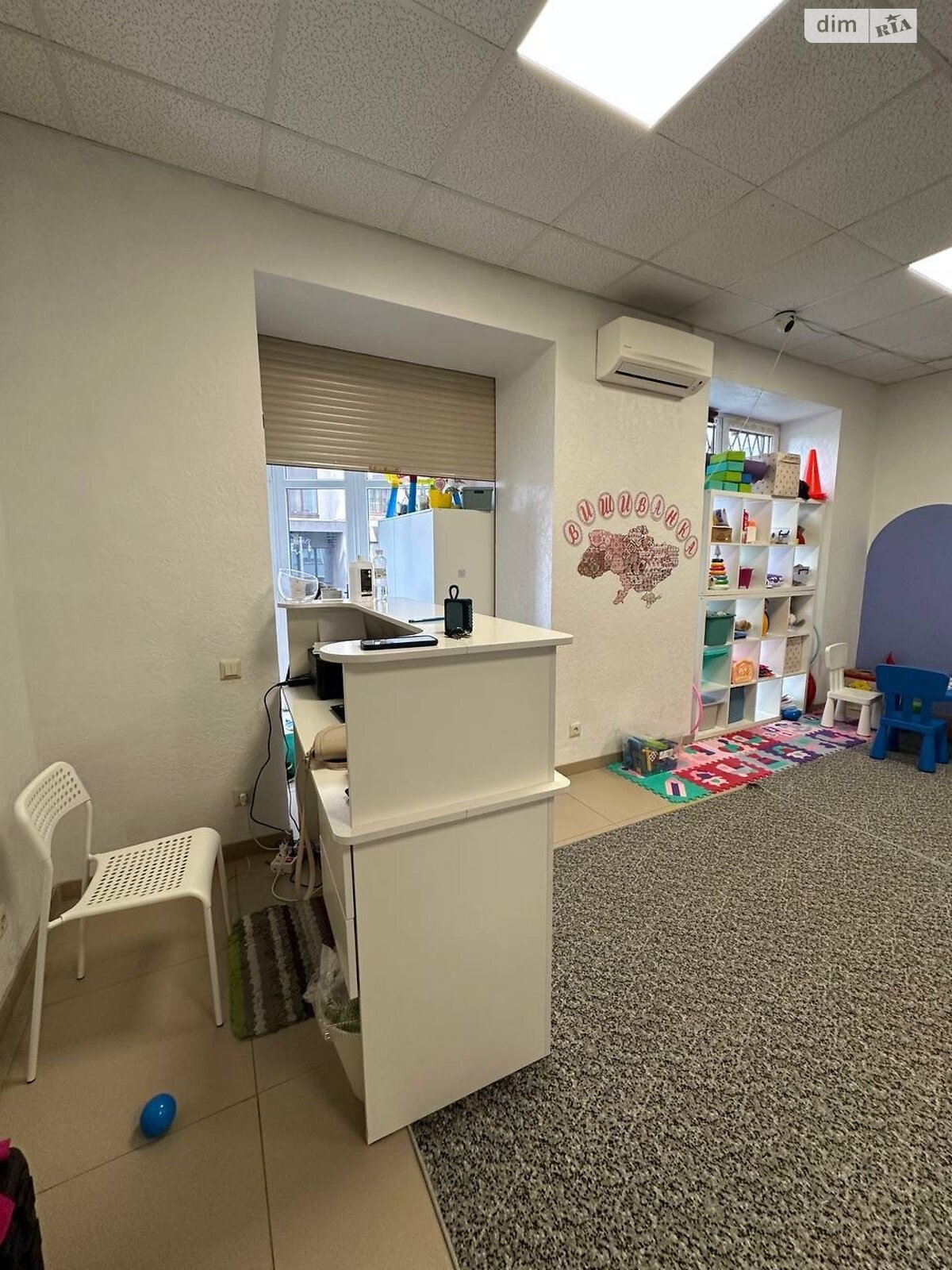 Коммерческое помещение в Угорниках, Героев Николаева (Сеченова) улица 129А корпус 29, цена продажи: 99 990 долларов за объект фото 1