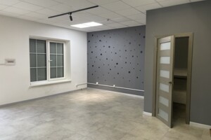 Коммерческое помещение в Ужгороде, продажа по Владимирская улица 90, район Боздош, цена: 55 000 долларов за объект фото 2 Коммерческое помещение в Ужгороде, продажа по Владимирская улица 90, район Боздош, цена: 55 000 долларов за объект фото 2