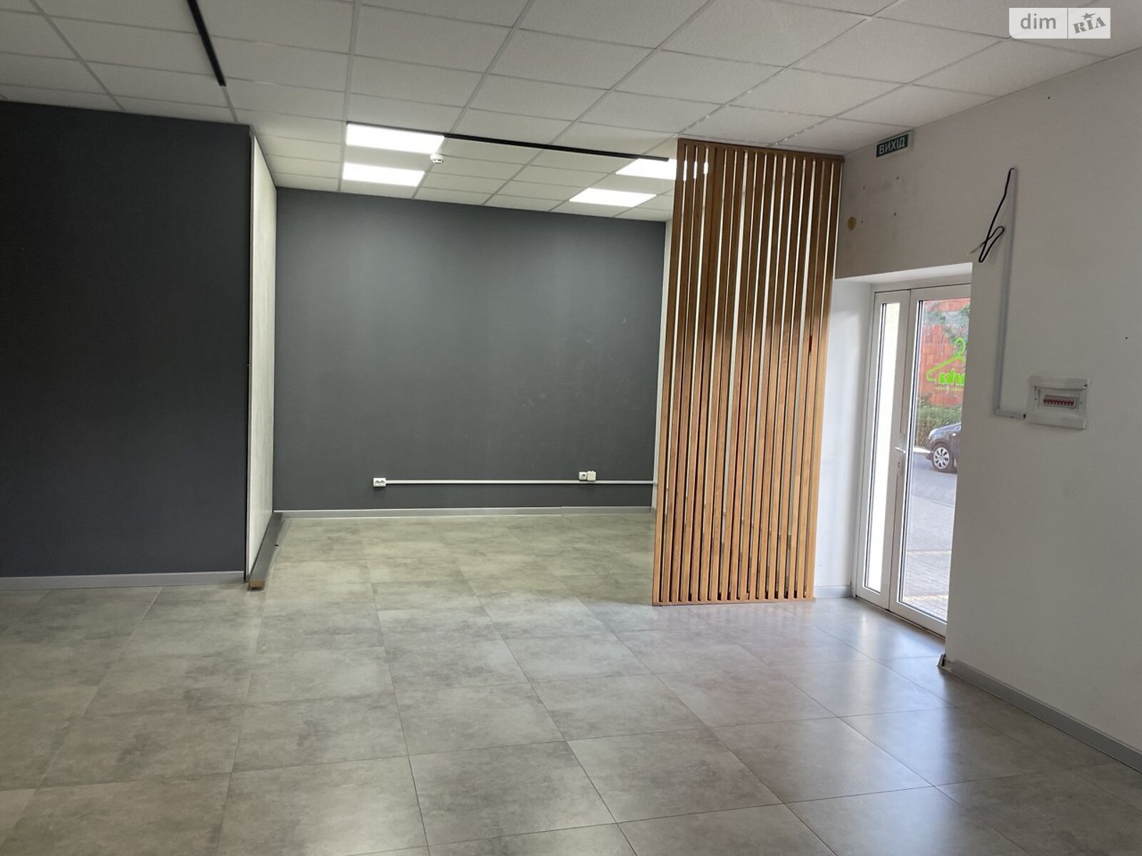 Коммерческое помещение в Ужгороде, продажа по Владимирская улица 90, район Боздош, цена: 55 000 долларов за объект фото 1 Коммерческое помещение в Ужгороде, продажа по Владимирская улица 90, район Боздош, цена: 55 000 долларов за объект фото 1