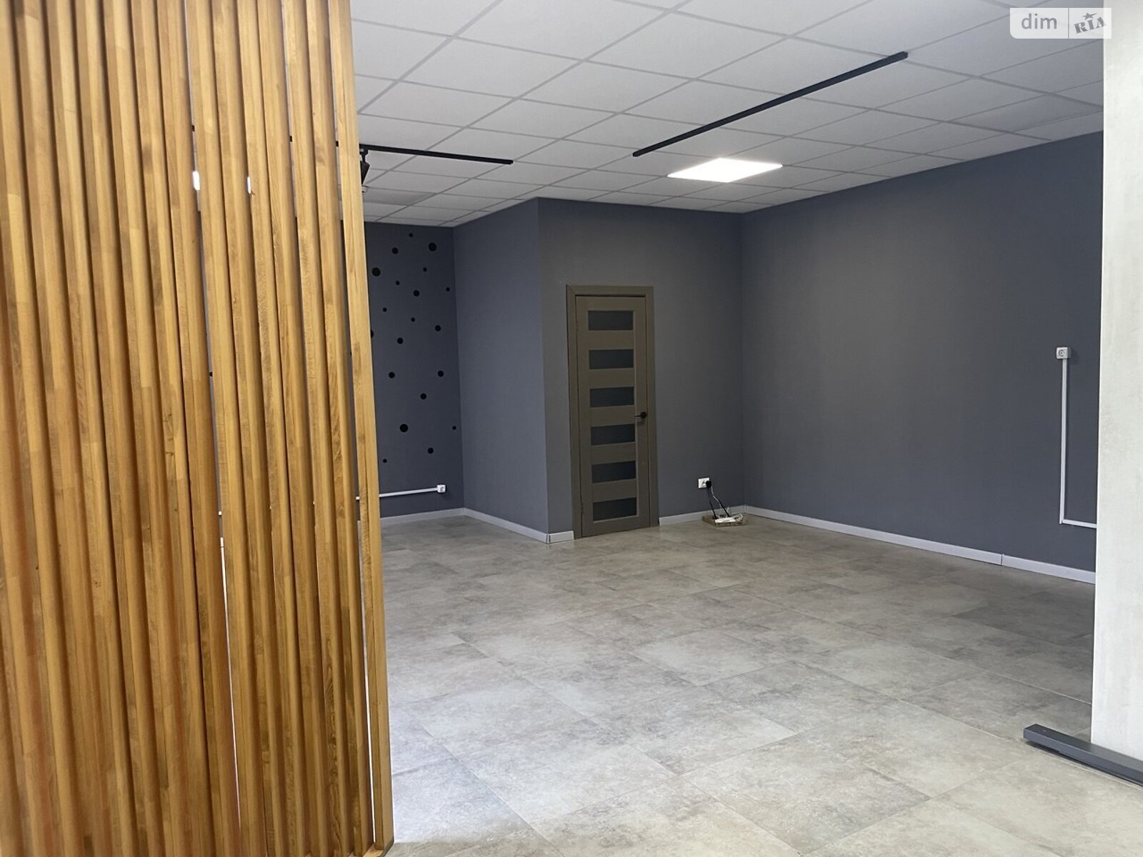 Коммерческое помещение в Ужгороде, продажа по Владимирская улица 90, район Боздош, цена: 55 000 долларов за объект фото 1 Коммерческое помещение в Ужгороде, продажа по Владимирская улица 90, район Боздош, цена: 55 000 долларов за объект фото 1