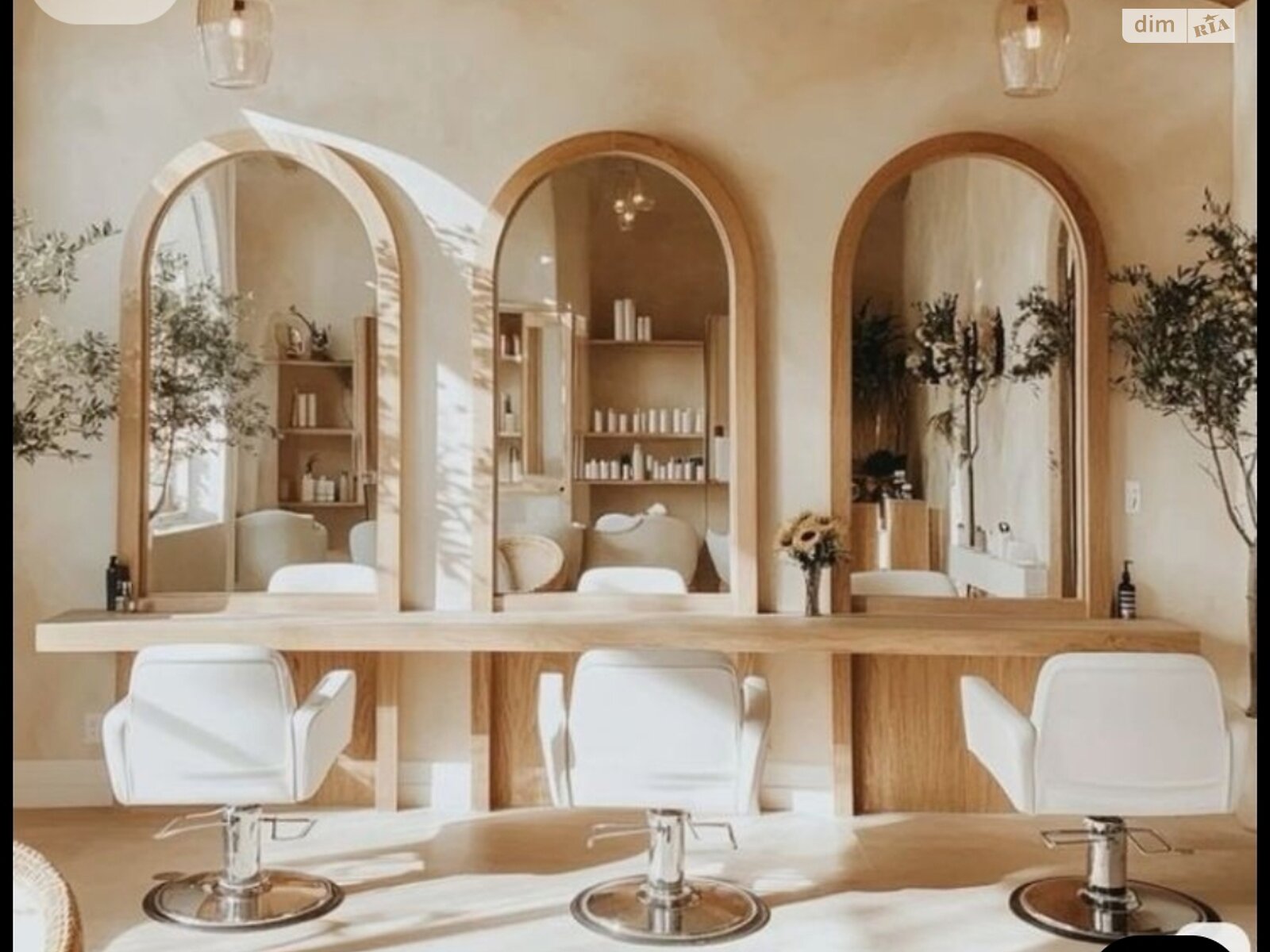 Коммерческое помещение в Ужгороде, продажа по Владимирская улица 90, район Боздош, цена: 55 000 долларов за объект фото 1 Коммерческое помещение в Ужгороде, продажа по Владимирская улица 90, район Боздош, цена: 55 000 долларов за объект фото 1