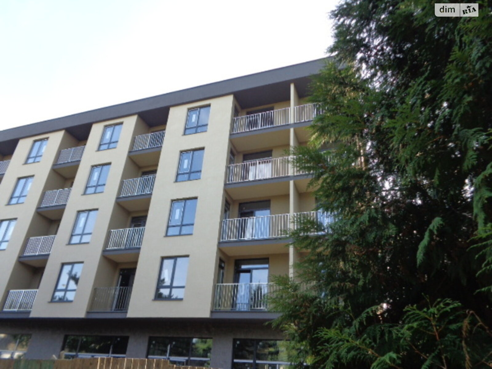 Коммерческое помещение в Ужгороде, Одесская улица, цена: продажи 129 600 долларов за объект фото 1 Коммерческое помещение в Ужгороде, Одесская улица, цена продажи: 129 600 долларов за объект фото 1