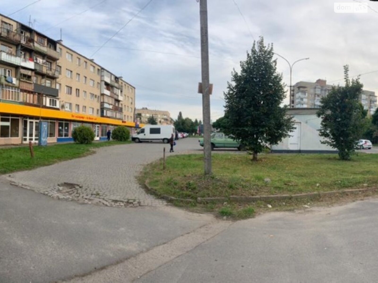 Комерційне приміщення в Ужгороді, продаж по Грушевського вулиця, район П’яний базар, ціна: 410 000 доларів за об’єкт фото 1