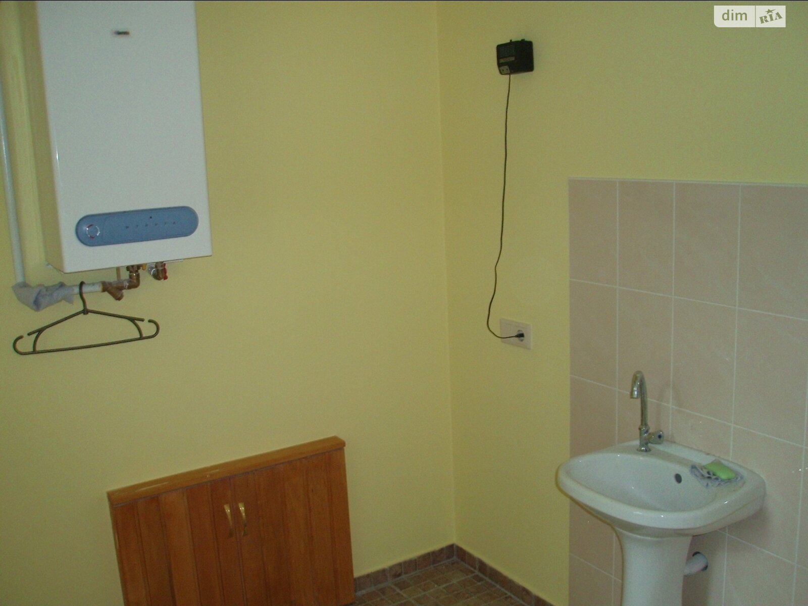 Коммерческое помещение в Ужгороде, продажа по Грушевского улица 63, район Пьяный базар, цена: 160 000 долларов за объект фото 1