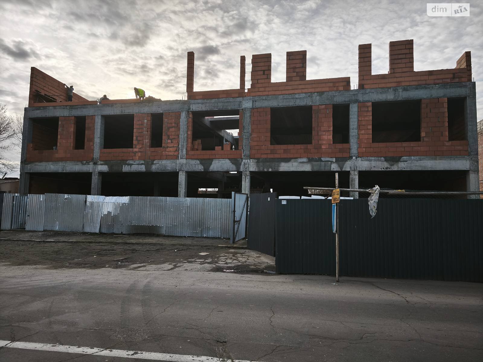 Комерційне приміщення в Ужгороді, продаж по Андрія Палая вулиця, район Радванка, ціна: 380 000 доларів за об’єкт фото 1 Комерційне приміщення в Ужгороді, продаж по Андрія Палая вулиця, район Радванка, ціна: 380 000 доларів за об’єкт фото 1