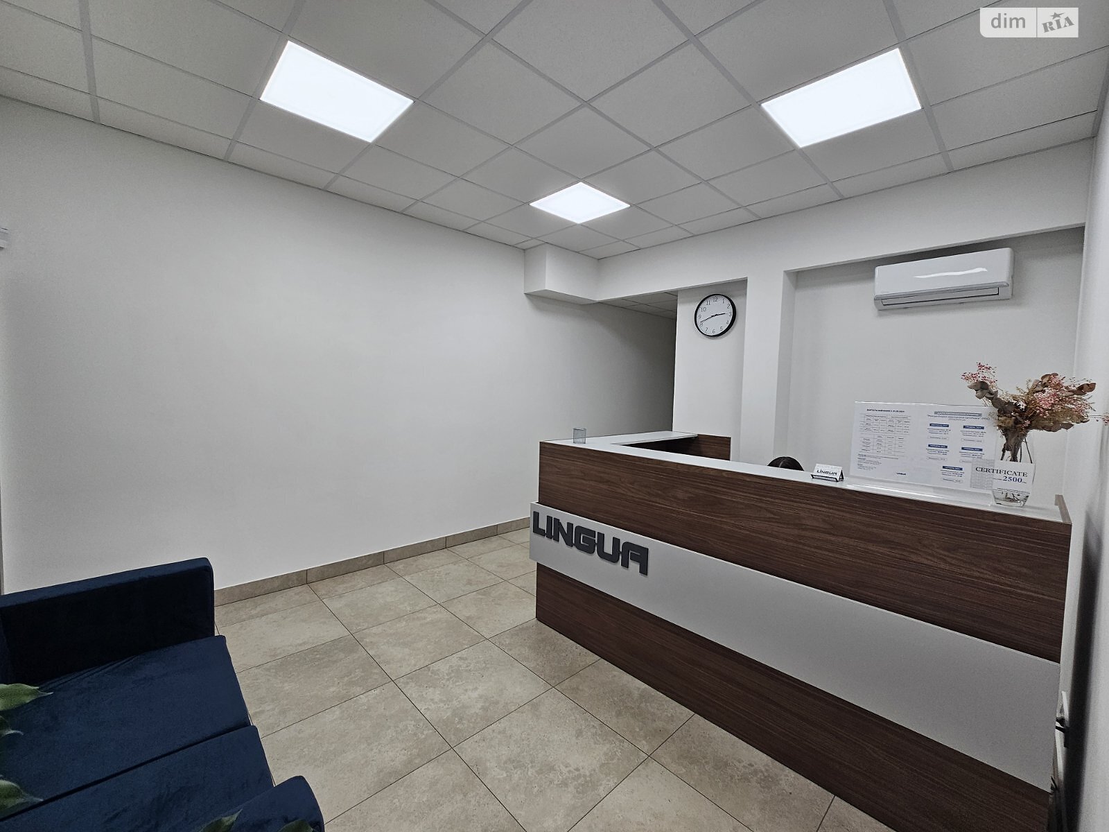Коммерческое помещение в Ужгороде, Собранецкая улица, цена: продажи 170 000 долларов за объект фото 1 Коммерческое помещение в Ужгороде, Собранецкая улица, цена продажи: 170 000 долларов за объект фото 1