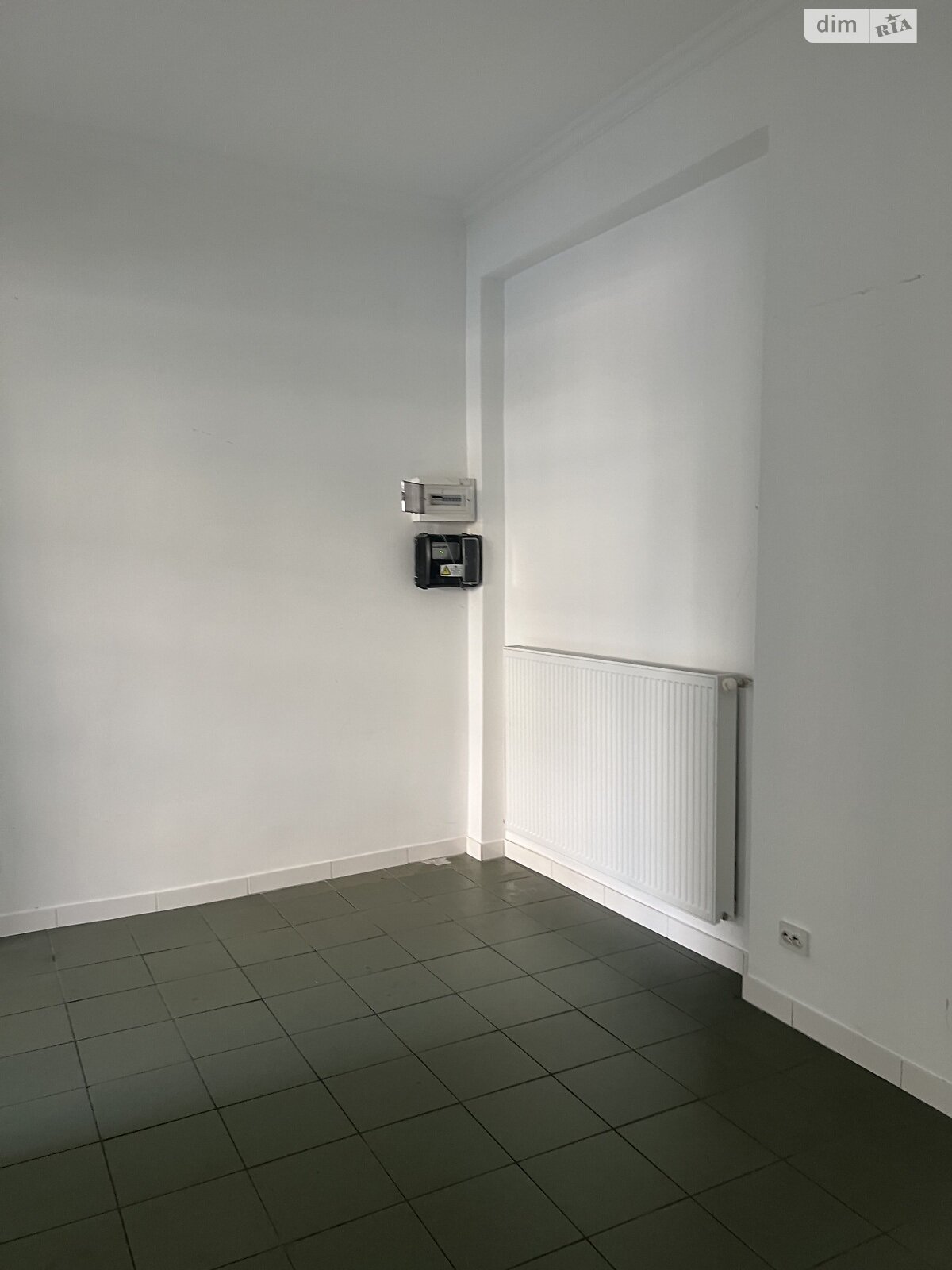 Комерційне приміщення в Ужгороді, продаж по Свободи проспект 18, район Свепомоц, ціна: 160 000 доларів за об’єкт фото 1