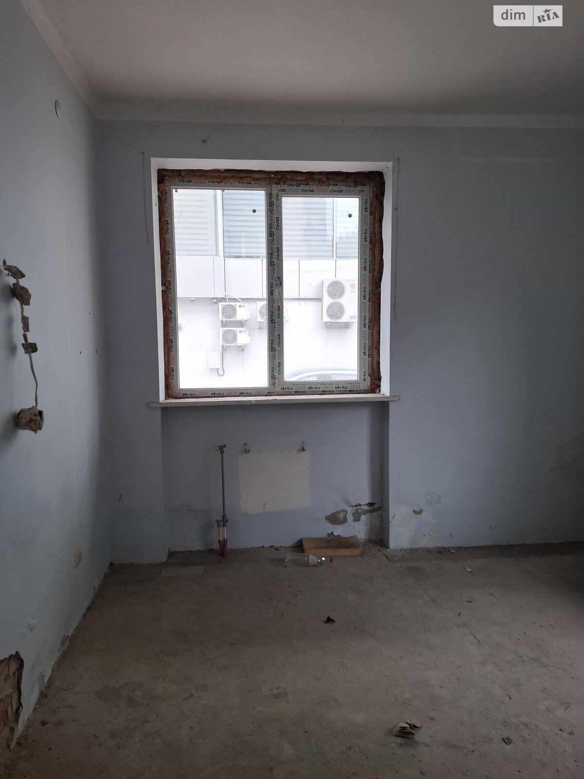 Комерційне приміщення в Ужгороді, продаж по Свободи проспект 18А, район Свепомоц, ціна: 140 000 доларів за об’єкт фото 1 Комерційне приміщення в Ужгороді, продаж по Свободи проспект 18А, район Свепомоц, ціна: 140 000 доларів за об’єкт фото 1