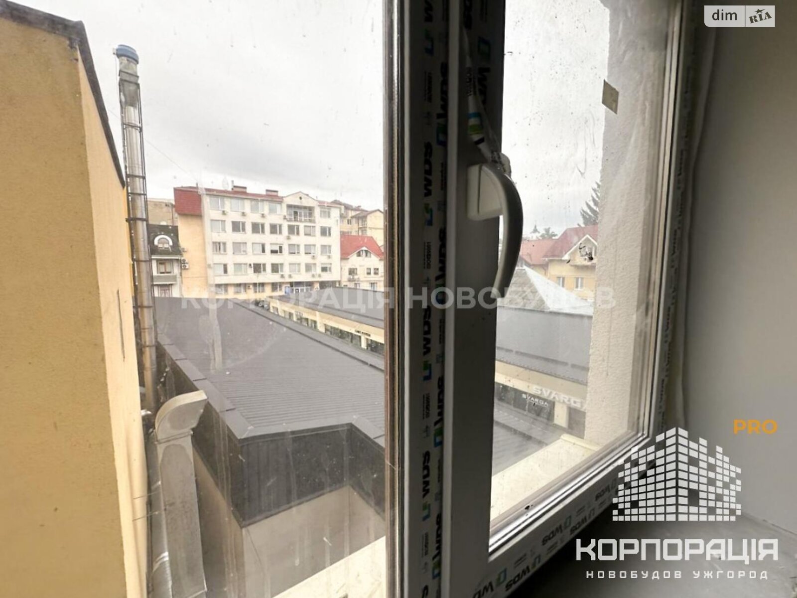 Комерційне приміщення в Ужгороді, продаж по Корятовича площа, район Центр, ціна: 280 000 доларів за об’єкт фото 1 Комерційне приміщення в Ужгороді, продаж по Корятовича площа, район Центр, ціна: 280 000 доларів за об’єкт фото 1