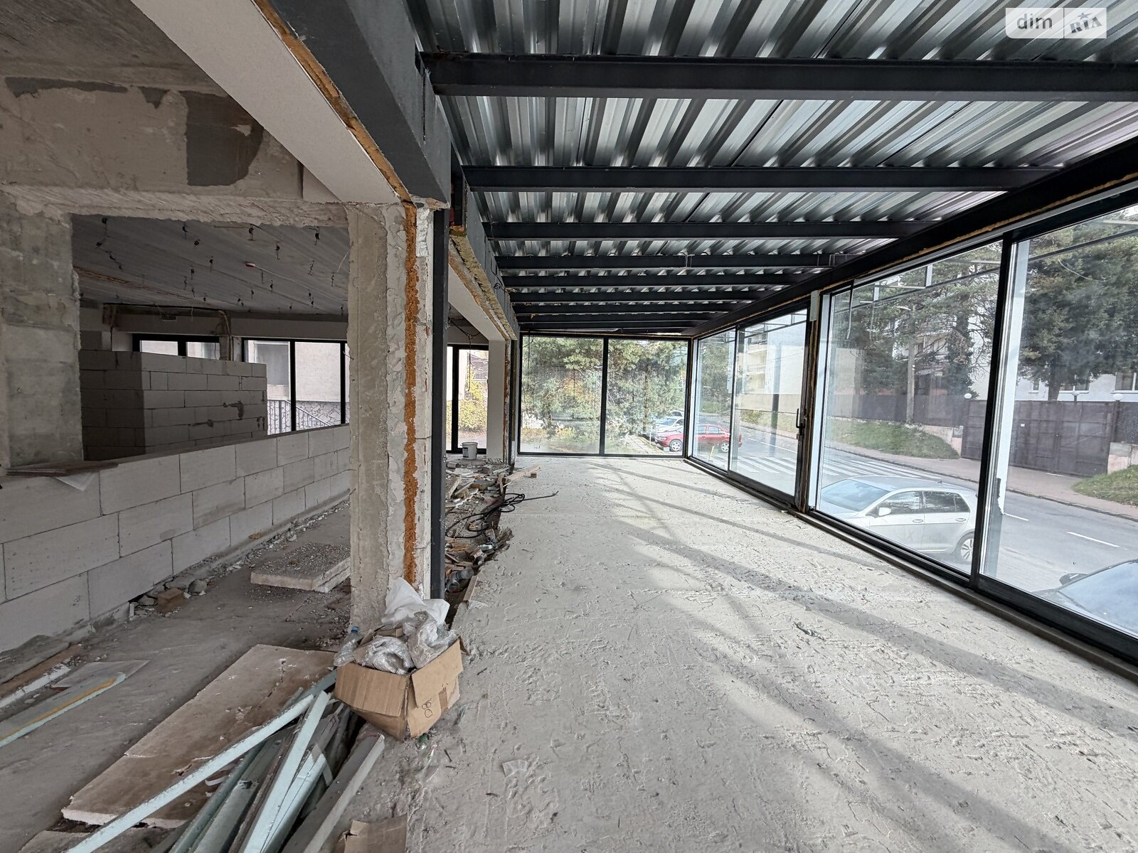 Коммерческое помещение в Ужгороде, продажа по Кошицкая улица 21, район Центр, цена: 272 000 долларов за объект фото 1