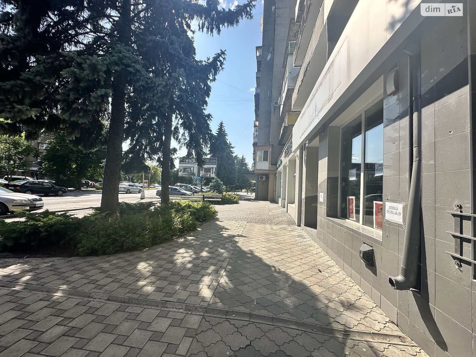 Коммерческое помещение в Ужгороде, продажа по Льва Толстого улица 33, район Центр, цена: 730 800 долларов за объект фото 1 Коммерческое помещение в Ужгороде, продажа по Льва Толстого улица 33, район Центр, цена: 730 800 долларов за объект фото 1