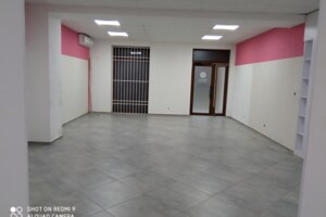 Комерційне приміщення в Ужгороді, продаж по Острівна вулиця, район Центр, ціна: 155 000 доларів за об’єкт фото 2 Комерційне приміщення в Ужгороді, продаж по Острівна вулиця, район Центр, ціна: 155 000 доларів за об’єкт фото 2