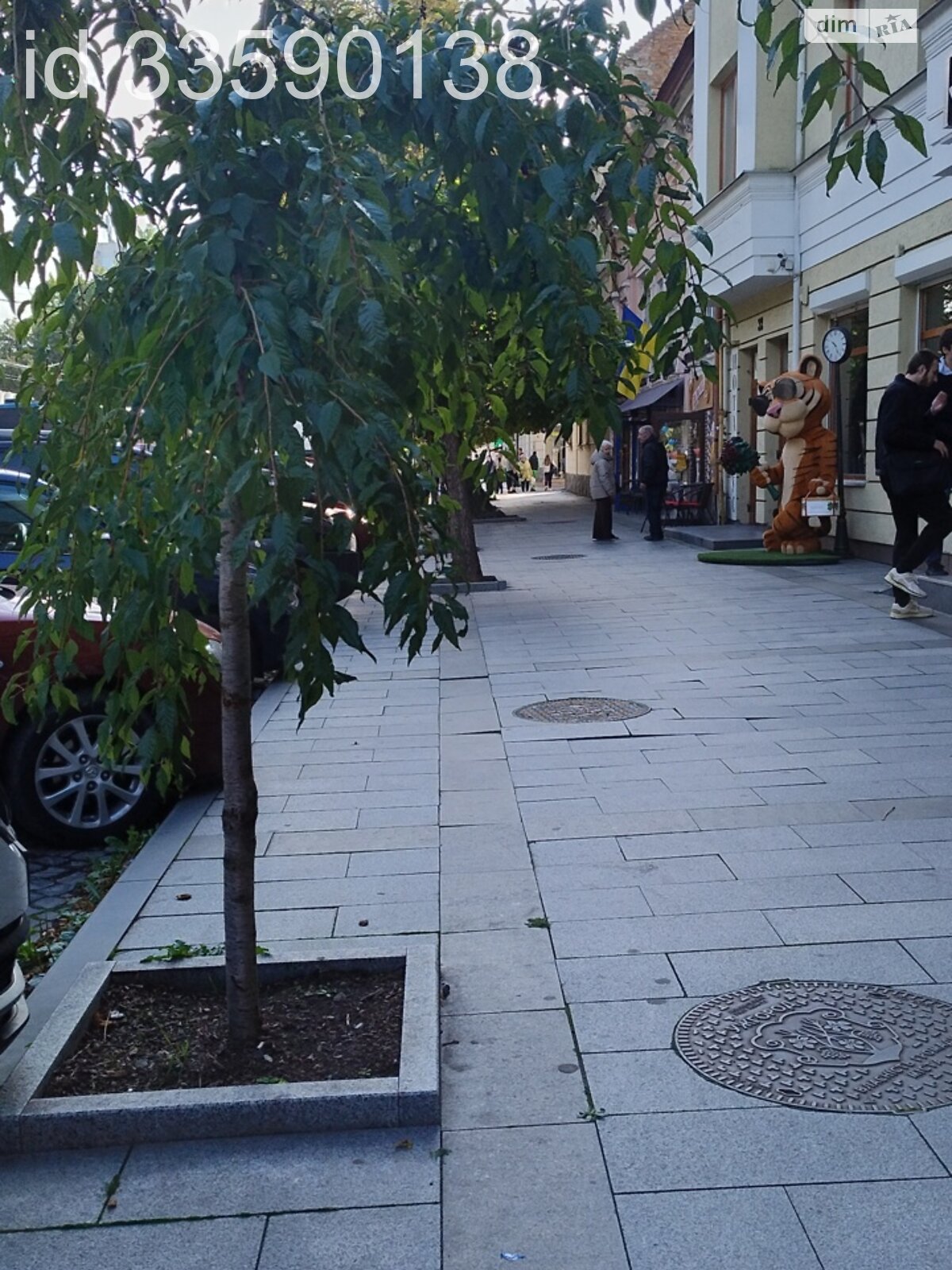 Комерційне приміщення в Ужгороді, продаж по Петефі Шандора площа, район Центр, ціна: 390 000 доларів за об’єкт фото 1 Комерційне приміщення в Ужгороді, продаж по Петефі Шандора площа, район Центр, ціна: 390 000 доларів за об’єкт фото 1