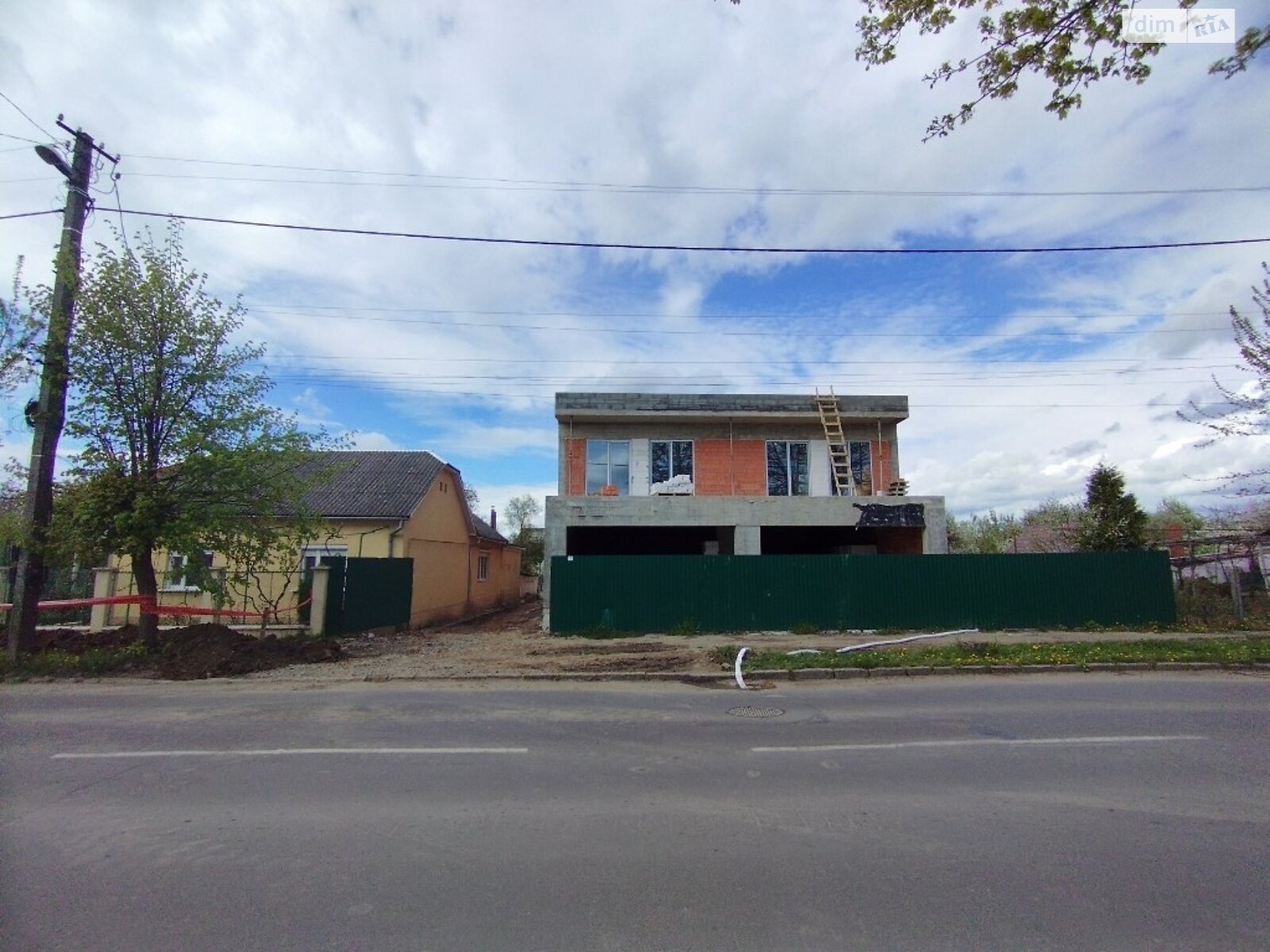 Коммерческое помещение в Ужгороде, Загорская улица, цена продажи: 195 000 долларов за объект фото 1