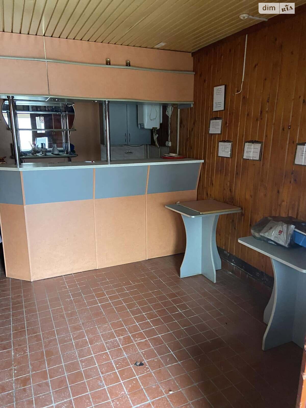 Коммерческое помещение в Ужгороде, Заньковецкой улица 93, цена: продажи 25 000 долларов за объект фото 1 Коммерческое помещение в Ужгороде, Заньковецкой улица 93, цена продажи: 25 000 долларов за объект фото 1