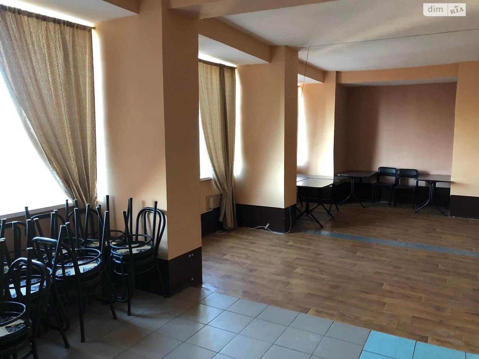 Комерційне приміщення в Устинівці, продаж по Олексія Мазуренка (Леніна) вулиця 56А, район Устинівка, ціна: 160 000 доларів за об’єкт фото 1 Комерційне приміщення в Устинівці, продаж по Олексія Мазуренка (Леніна) вулиця 56А, район Устинівка, ціна: 160 000 доларів за об’єкт фото 1