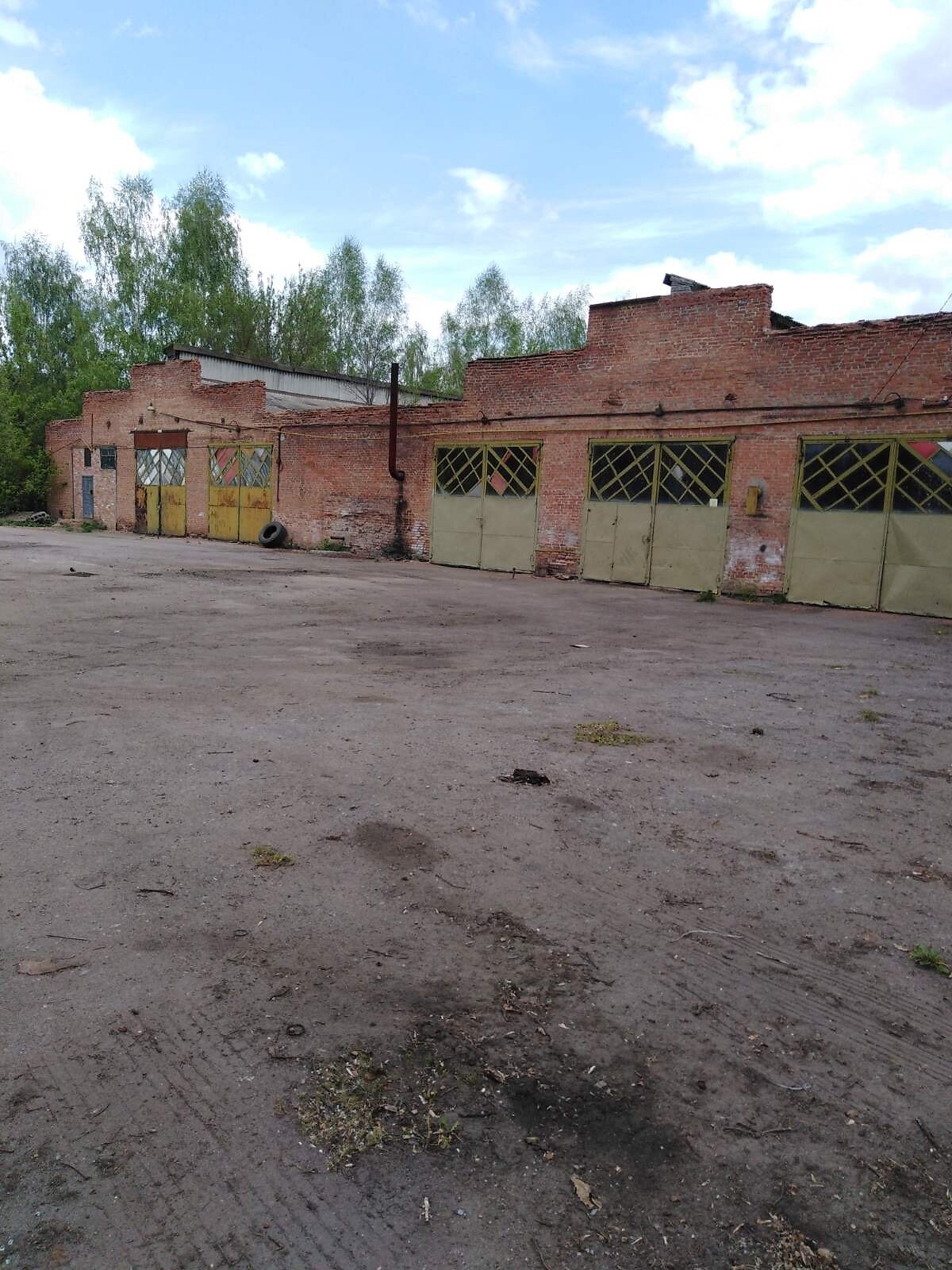 Комерційне приміщення в Валках, продаж по вулиця Хліборобська, район Валки, ціна: 15 000 доларів за об’єкт фото 1 Комерційне приміщення в Валках, продаж по вулиця Хліборобська, район Валки, ціна: 15 000 доларів за об’єкт фото 1