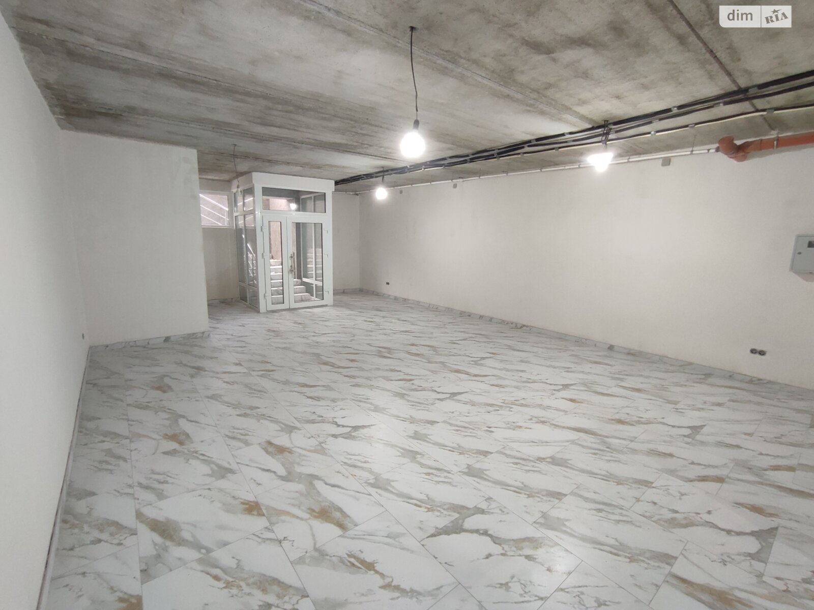 Коммерческое помещение в Великой Березовице, продажа по Энергетическая улица, район Кемпинг, цена: 90 000 долларов за объект фото 1