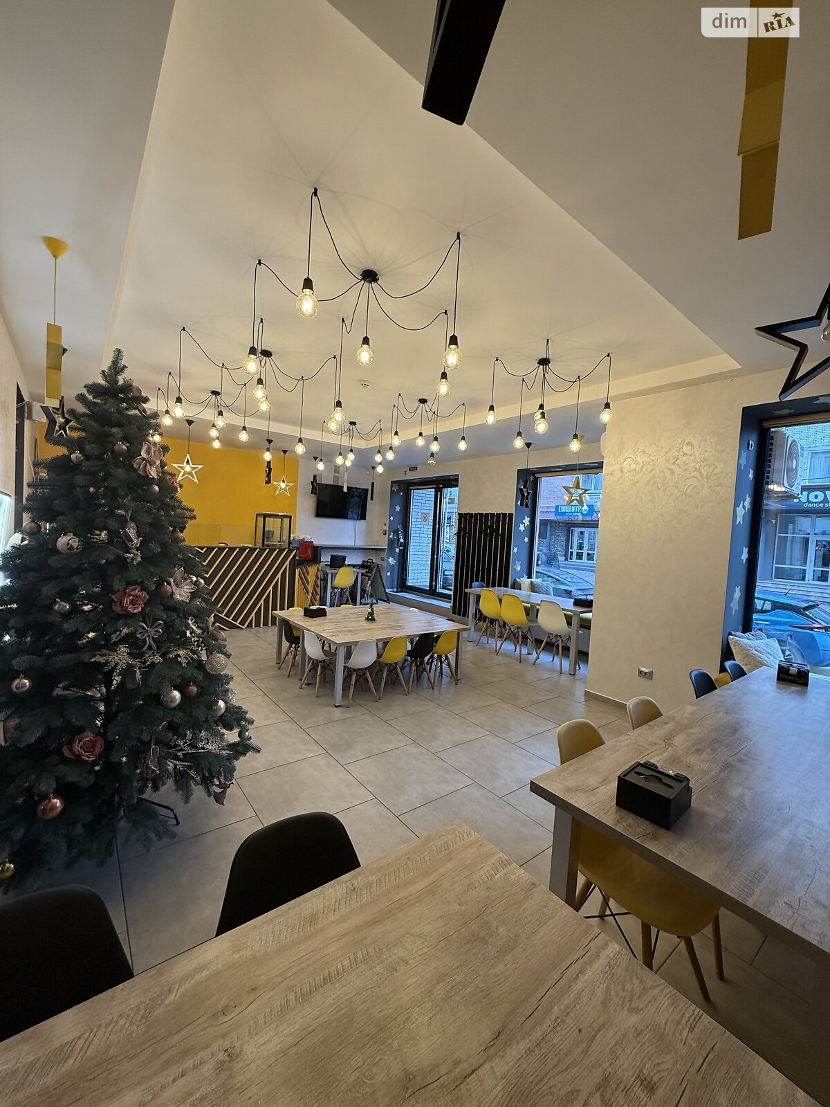 Коммерческое помещение в Великой Березовице, Василия Стуса улица, цена: продажи 124 000 долларов за объект фото 1 Коммерческое помещение в Великой Березовице, Василия Стуса улица, цена продажи: 124 000 долларов за объект фото 1