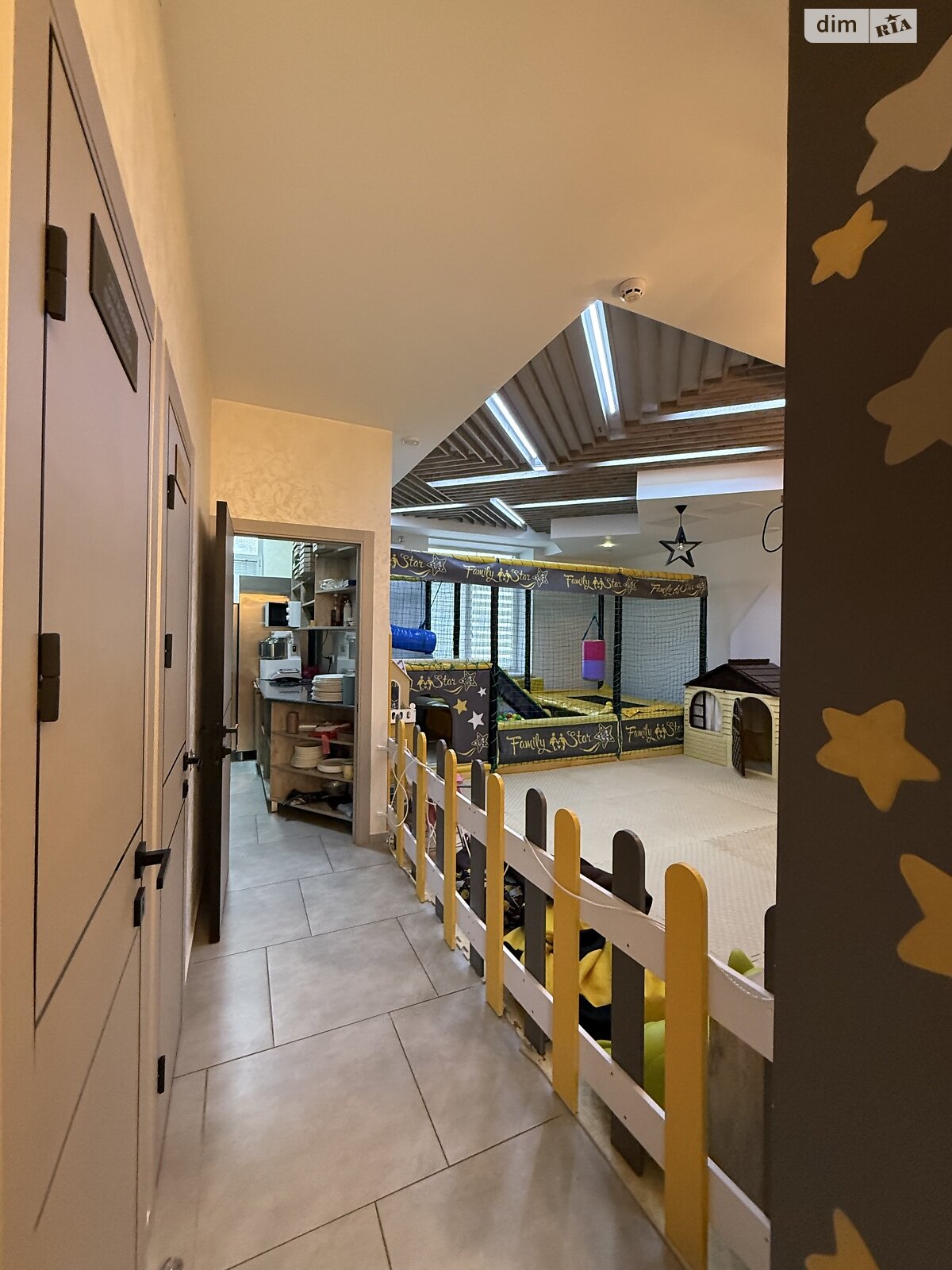 Коммерческое помещение в Великой Березовице, Василия Стуса улица, цена: продажи 124 000 долларов за объект фото 1 Коммерческое помещение в Великой Березовице, Василия Стуса улица, цена продажи: 124 000 долларов за объект фото 1