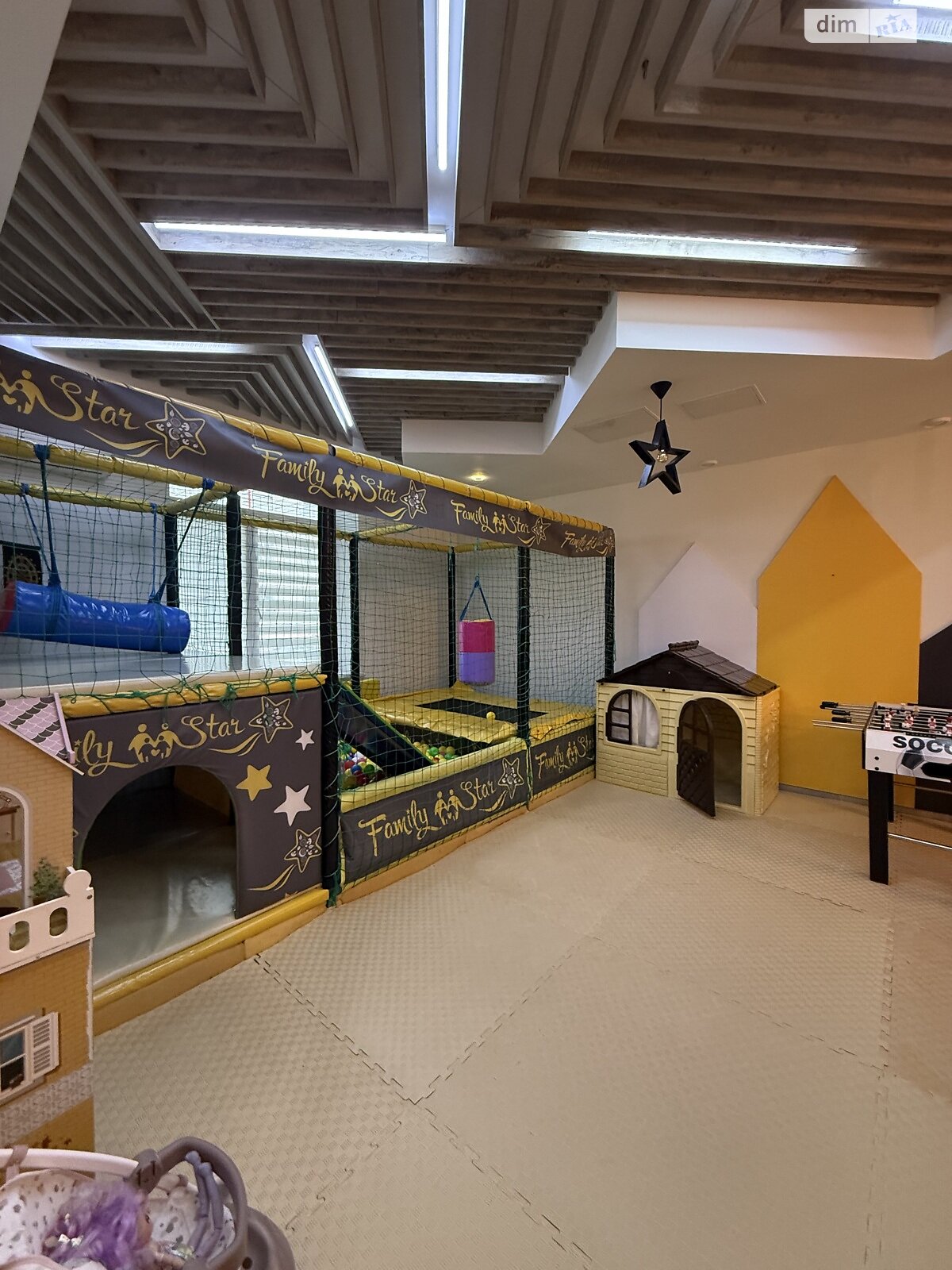 Коммерческое помещение в Великой Березовице, Василия Стуса улица, цена: продажи 124 000 долларов за объект фото 1 Коммерческое помещение в Великой Березовице, Василия Стуса улица, цена продажи: 124 000 долларов за объект фото 1