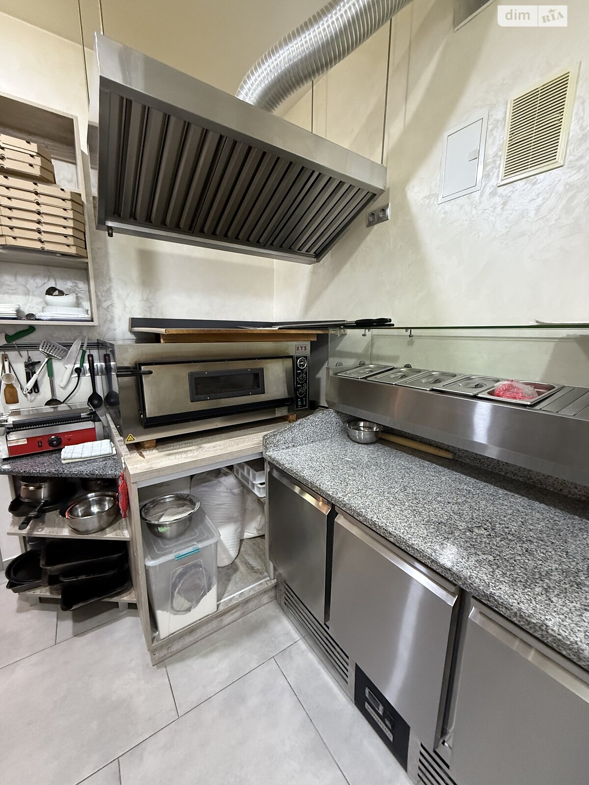 Коммерческое помещение в Великой Березовице, Василия Стуса улица, цена продажи: 124 000 долларов за объект фото 1