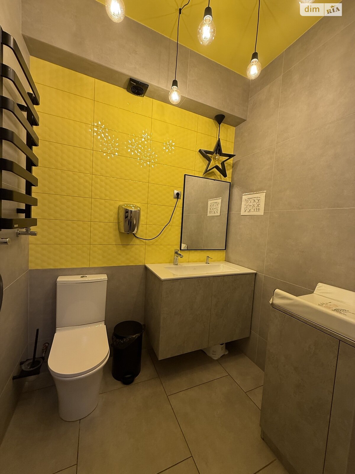 Коммерческое помещение в Великой Березовице, Василия Стуса улица, цена продажи: 124 000 долларов за объект фото 1