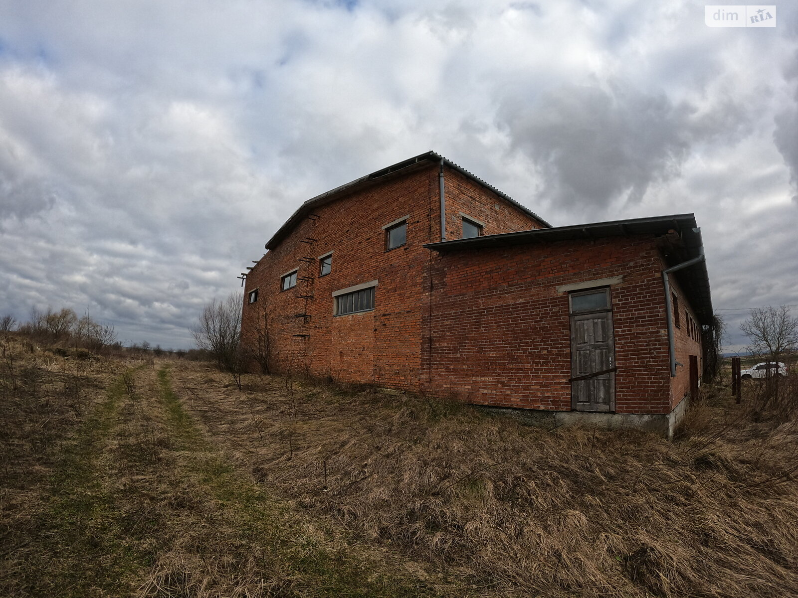 Коммерческое помещение в Великой Горожанне, Ивана Франко улица, цена: продажи 70 000 долларов за объект фото 1 Коммерческое помещение в Великой Горожанне, Ивана Франко улица, цена продажи: 70 000 долларов за объект фото 1
