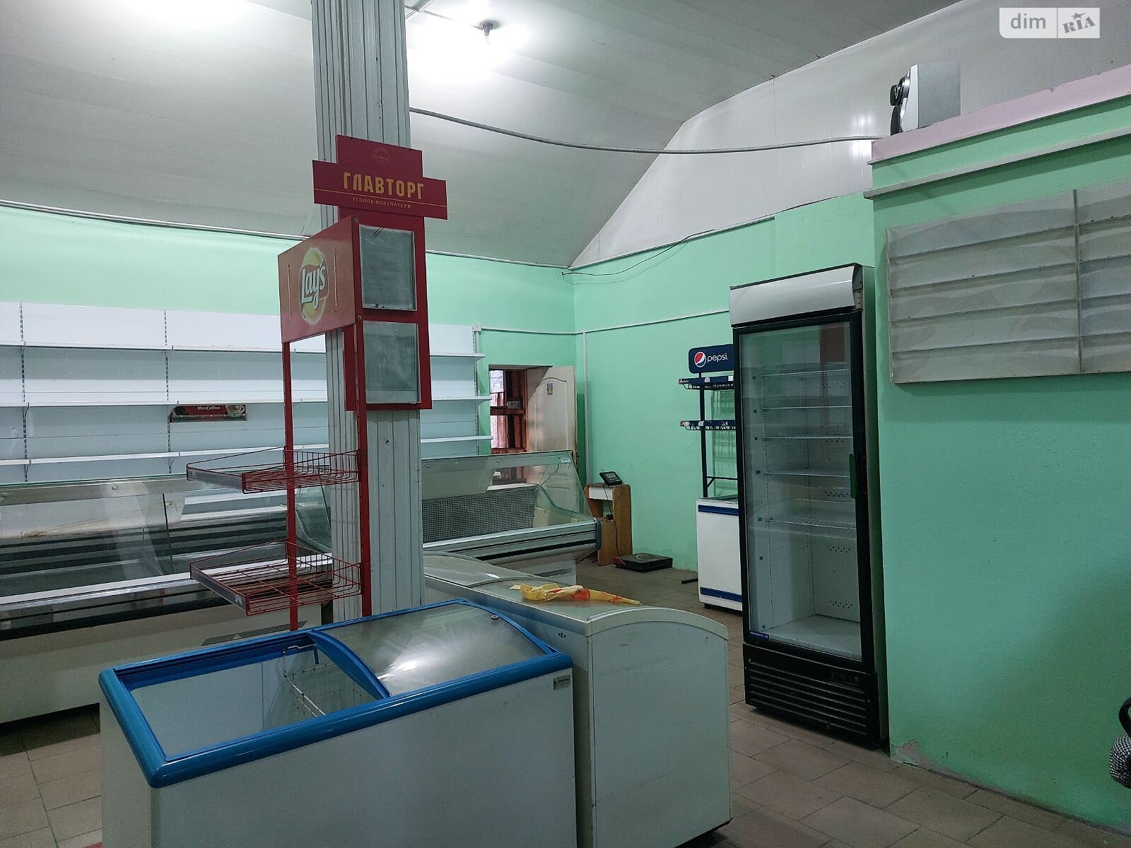 Коммерческое помещение в Веселинове, Центральний ринок, цена: продажи 11 000 долларов за объект фото 1 Коммерческое помещение в Веселинове, Центральний ринок, цена продажи: 11 000 долларов за объект фото 1
