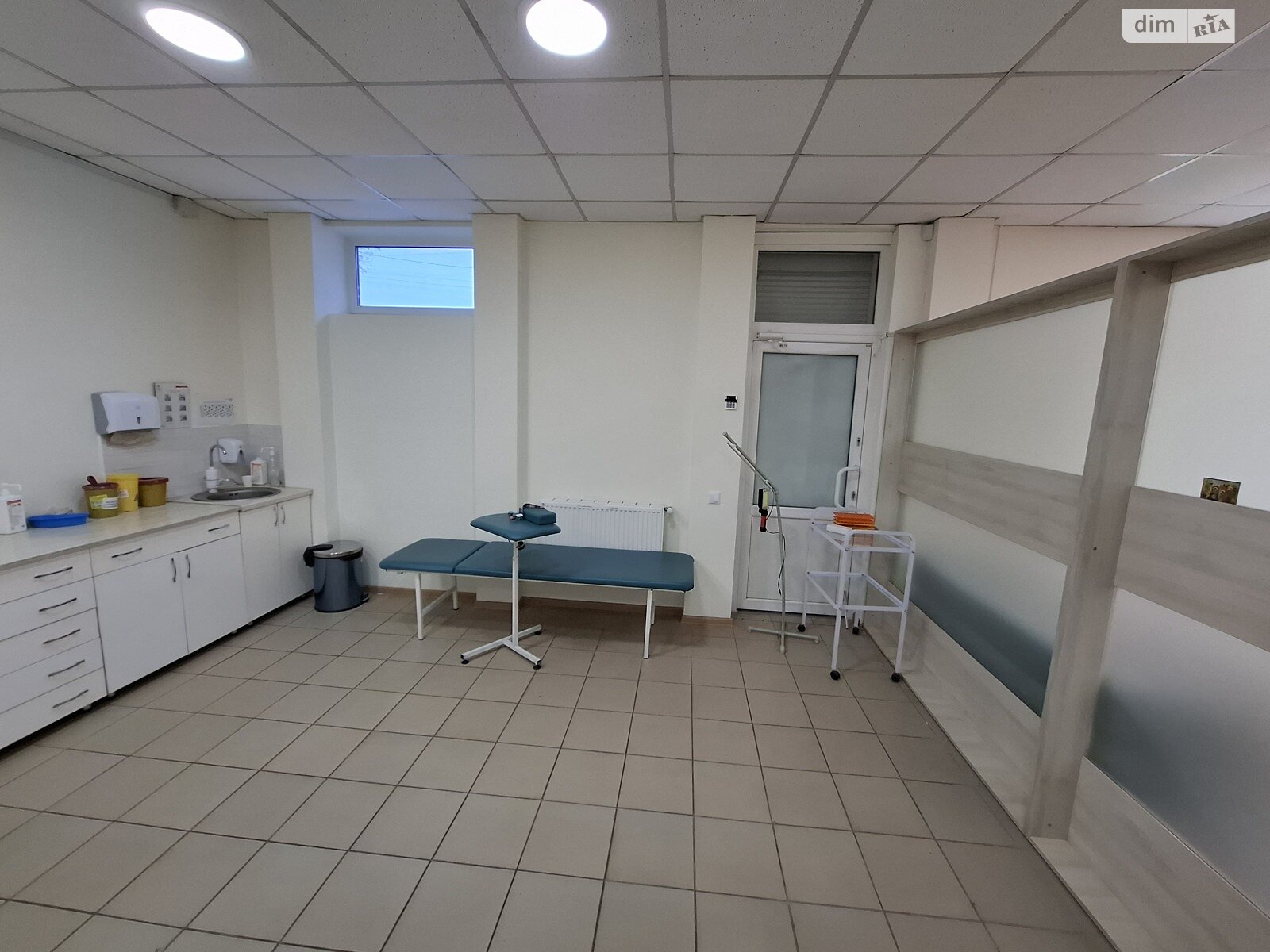 Комерційне приміщення в Винниках, Кільцева вулиця, ціна продажу: 245 000 доларів за об’єкт фото 1 Комерційне приміщення в Винниках, Кільцева вулиця, ціна продажу: 245 000 доларів за об’єкт фото 1