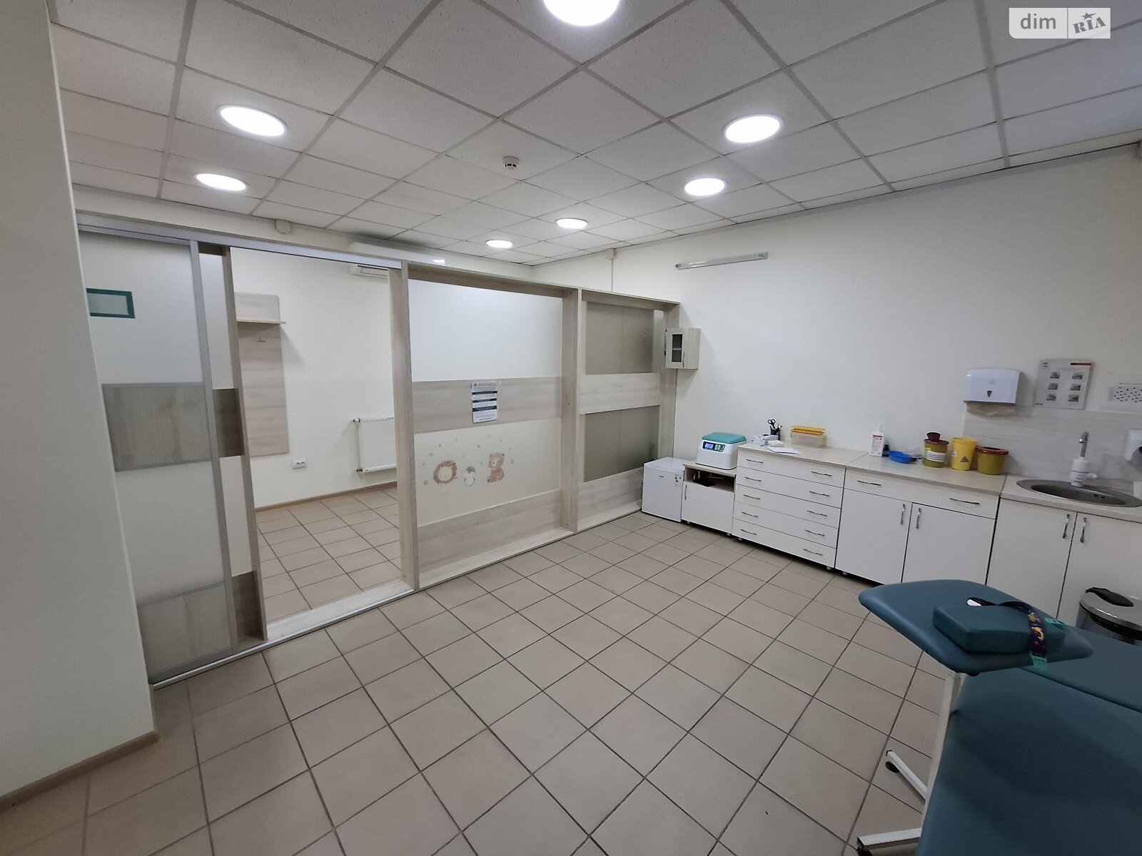 Комерційне приміщення в Винниках, Кільцева вулиця, ціна продажу: 245 000 доларів за об’єкт фото 1 Комерційне приміщення в Винниках, Кільцева вулиця, ціна продажу: 245 000 доларів за об’єкт фото 1