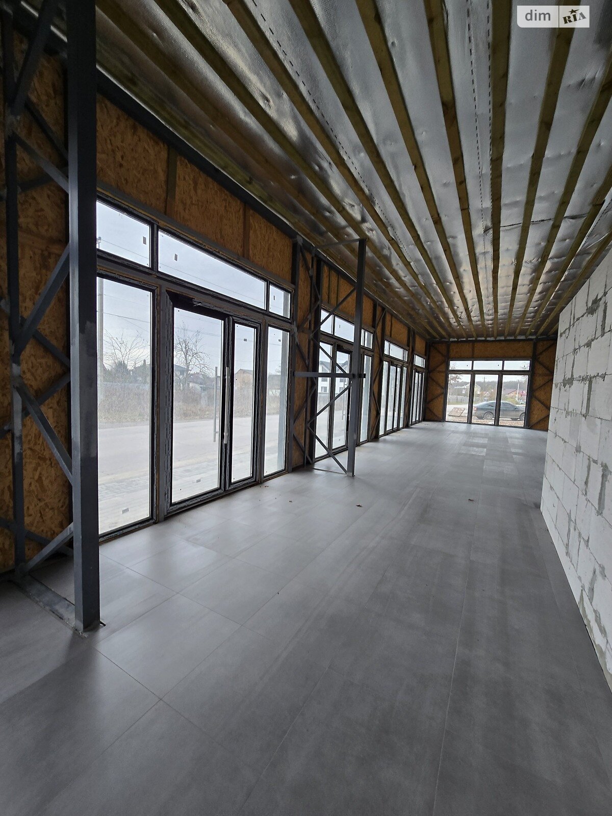 Коммерческое помещение в Прибужскому, Андрея Шептицкого улица, цена: продажи 84 000 долларов за объект фото 1 Коммерческое помещение в Прибужскому, Андрея Шептицкого улица, цена продажи: 84 000 долларов за объект фото 1