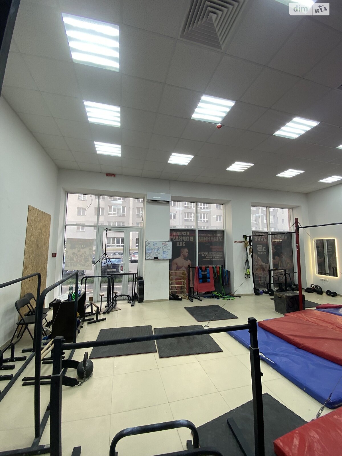 Коммерческое помещение в Виннице, продажа по Академика Янгеля улица, район Ближнее замостье, цена: 160 000 долларов за объект фото 1 Коммерческое помещение в Виннице, продажа по Академика Янгеля улица, район Ближнее замостье, цена: 160 000 долларов за объект фото 1