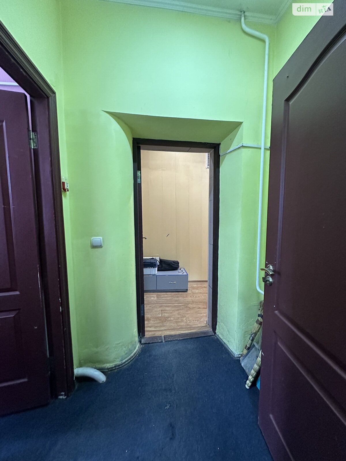 Коммерческое помещение в Виннице, продажа по Брацлавская улица, район Старый город, цена: 57 000 долларов за объект фото 1 Коммерческое помещение в Виннице, продажа по Брацлавская улица, район Старый город, цена: 57 000 долларов за объект фото 1